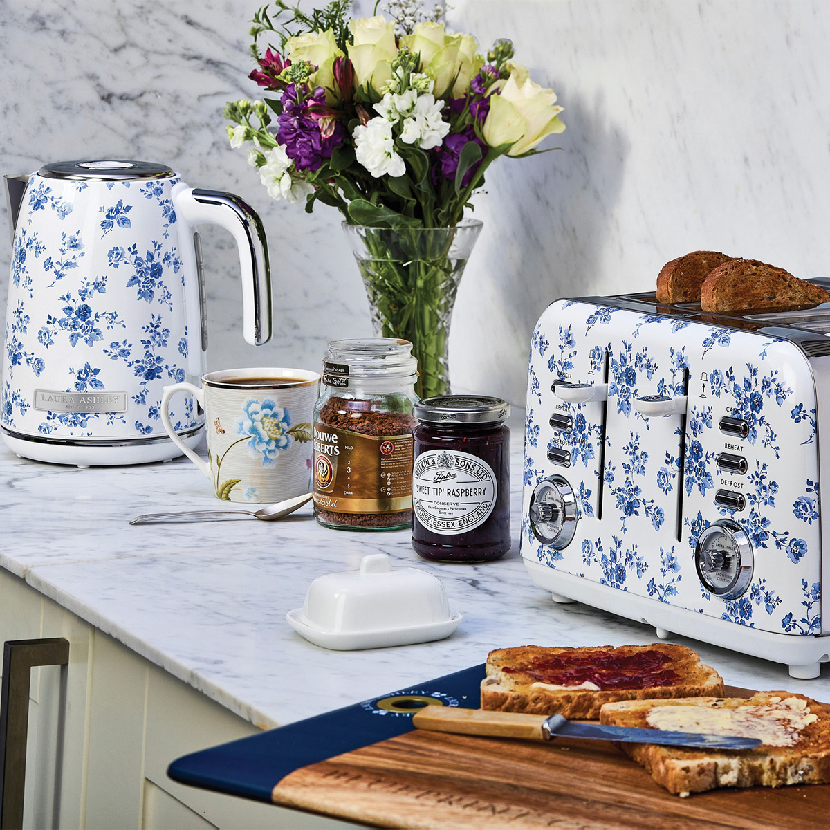 Laura Ashley Brödrost 4-skivor China Rose blå/vit