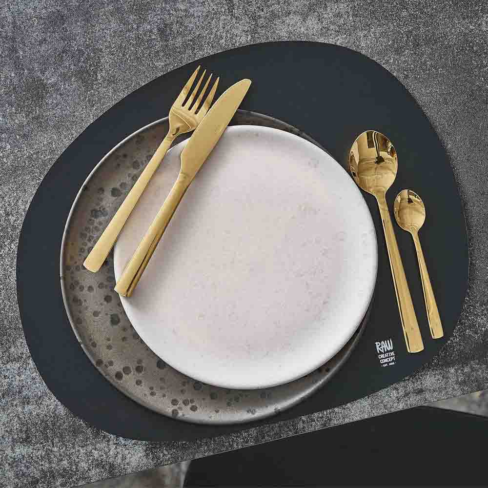 Aida Raw Organic Bordstablett 41x33,5 cm Svart