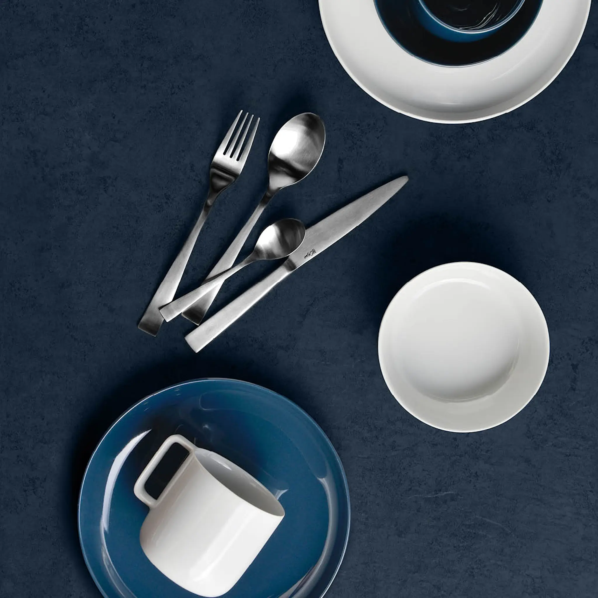 Modern House Alvo Bestickset 24 Delar