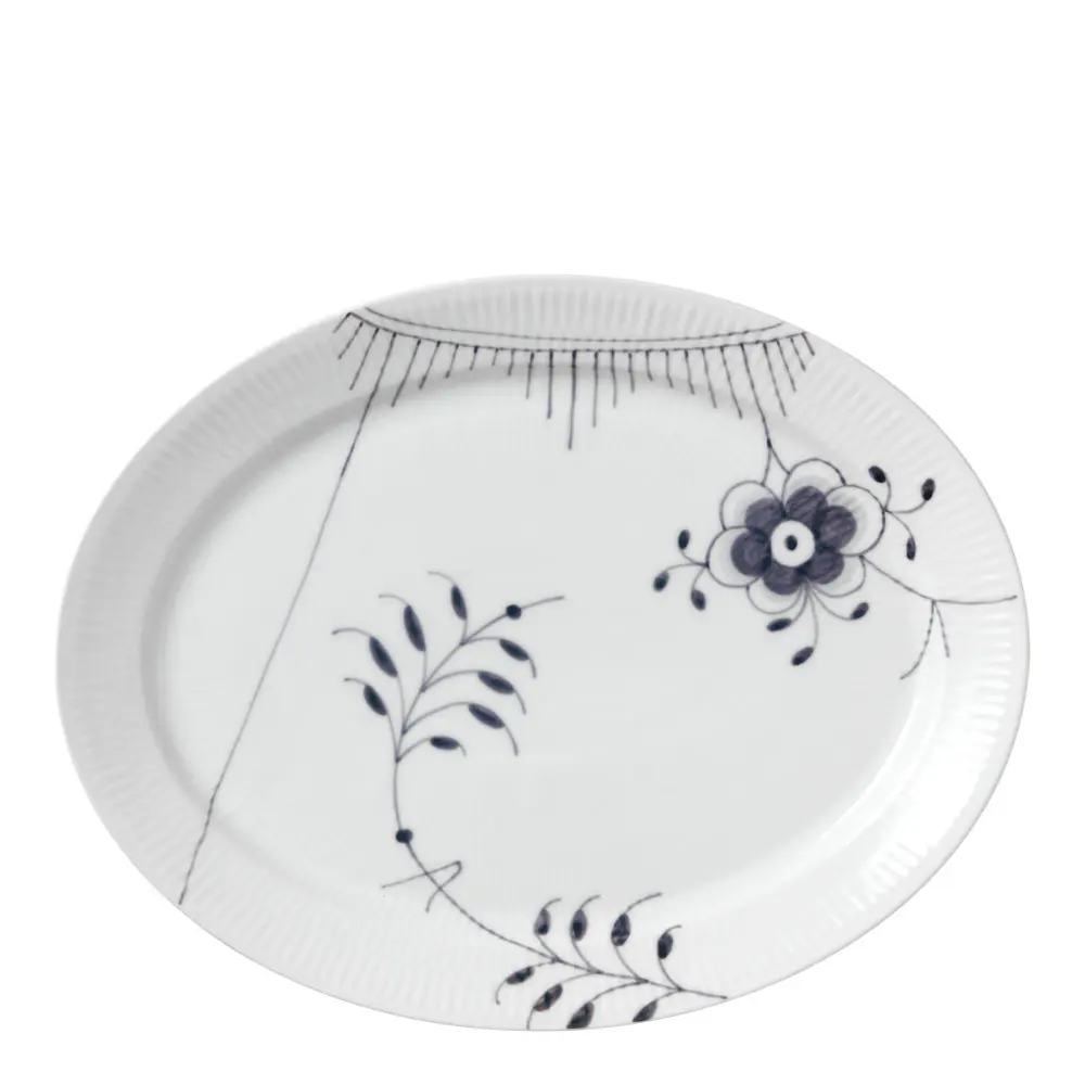 Black Fluted Mega Tarjoiluastia soikea 35 cm Kuvio 2