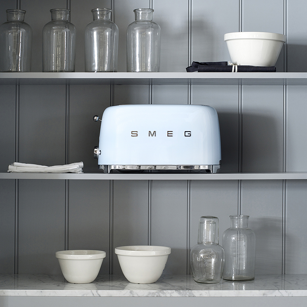 Smeg Brødrister TSF02 4 skiver hvit
