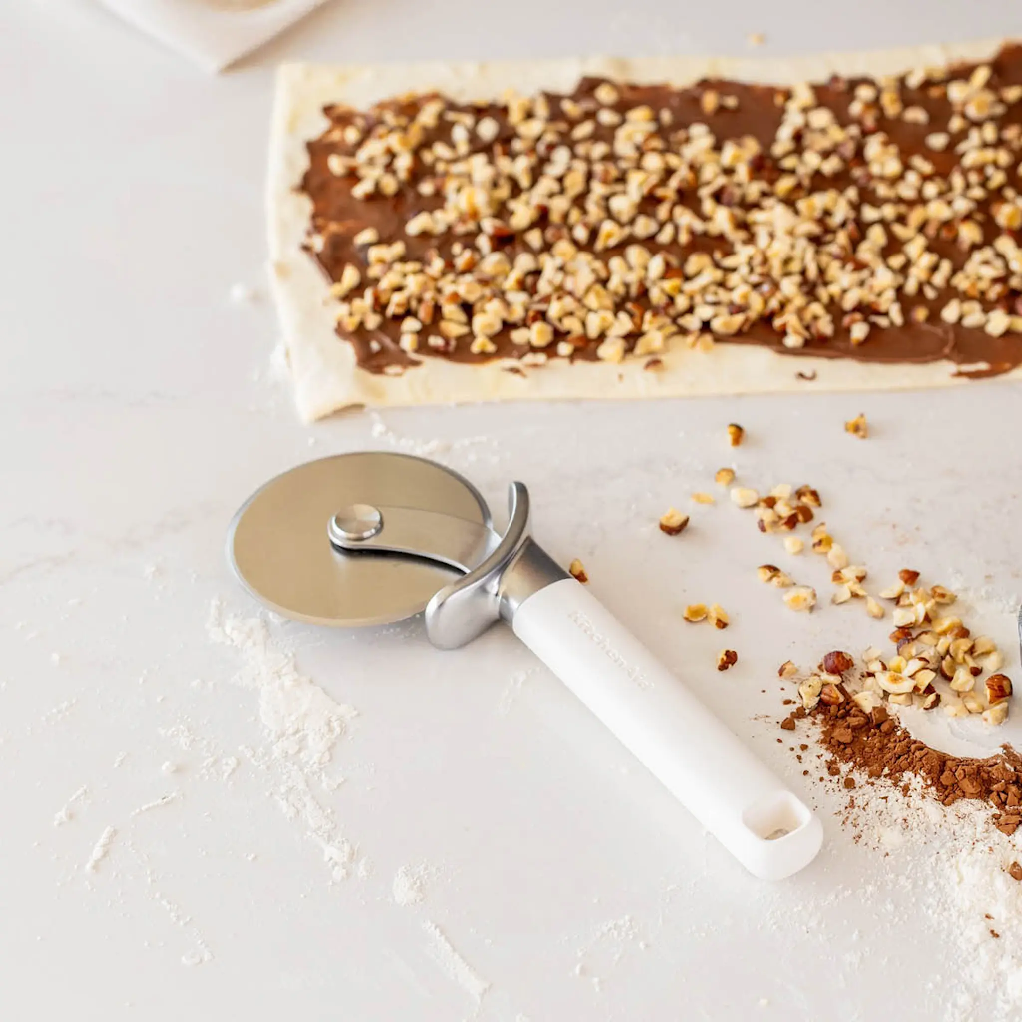 KitchenAid KitchenAid Classic Pizzaleikkuri 24 cm Porcelain White