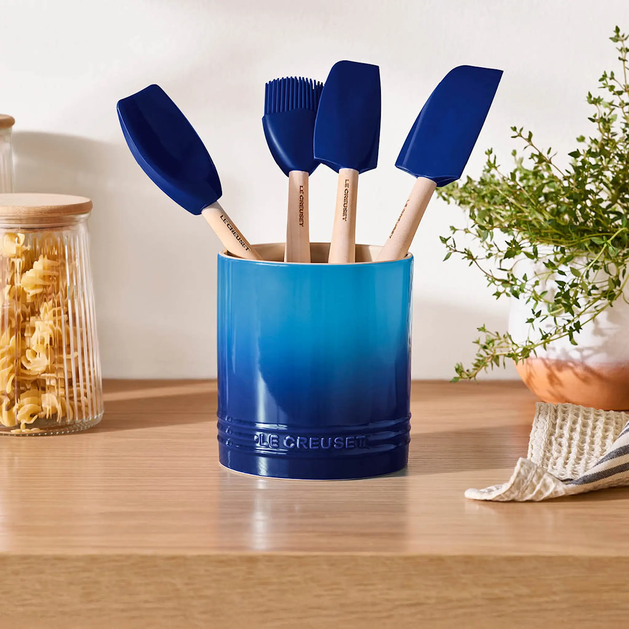 Le Creuset Signature bestick- och redskapshållare 1,1 L azure