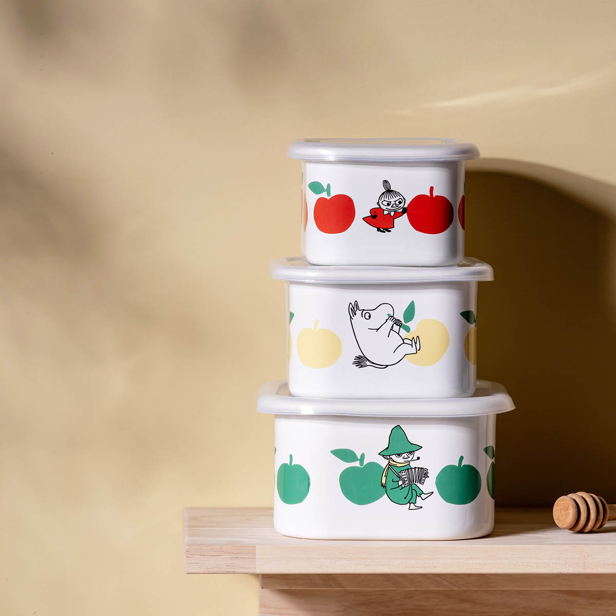 Muurla Mumin emaljburk med lock 1,5 L Glada Äpplen grön