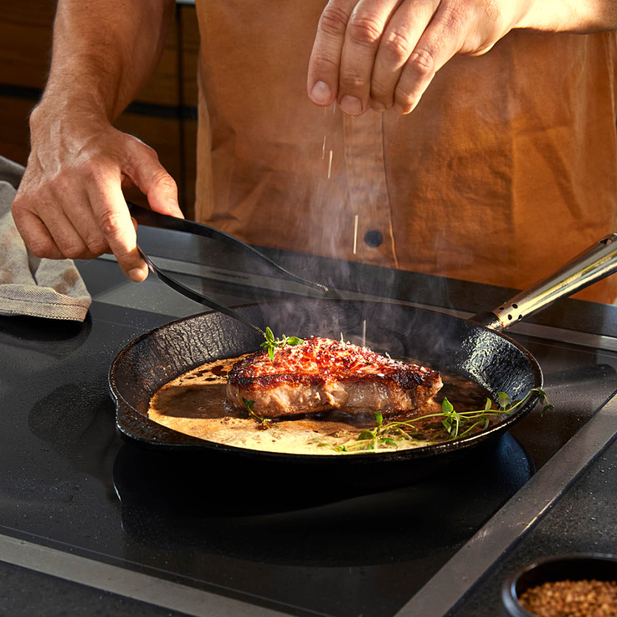 Rosendahl RÅ Matpincett 32 cm Gun Metallic