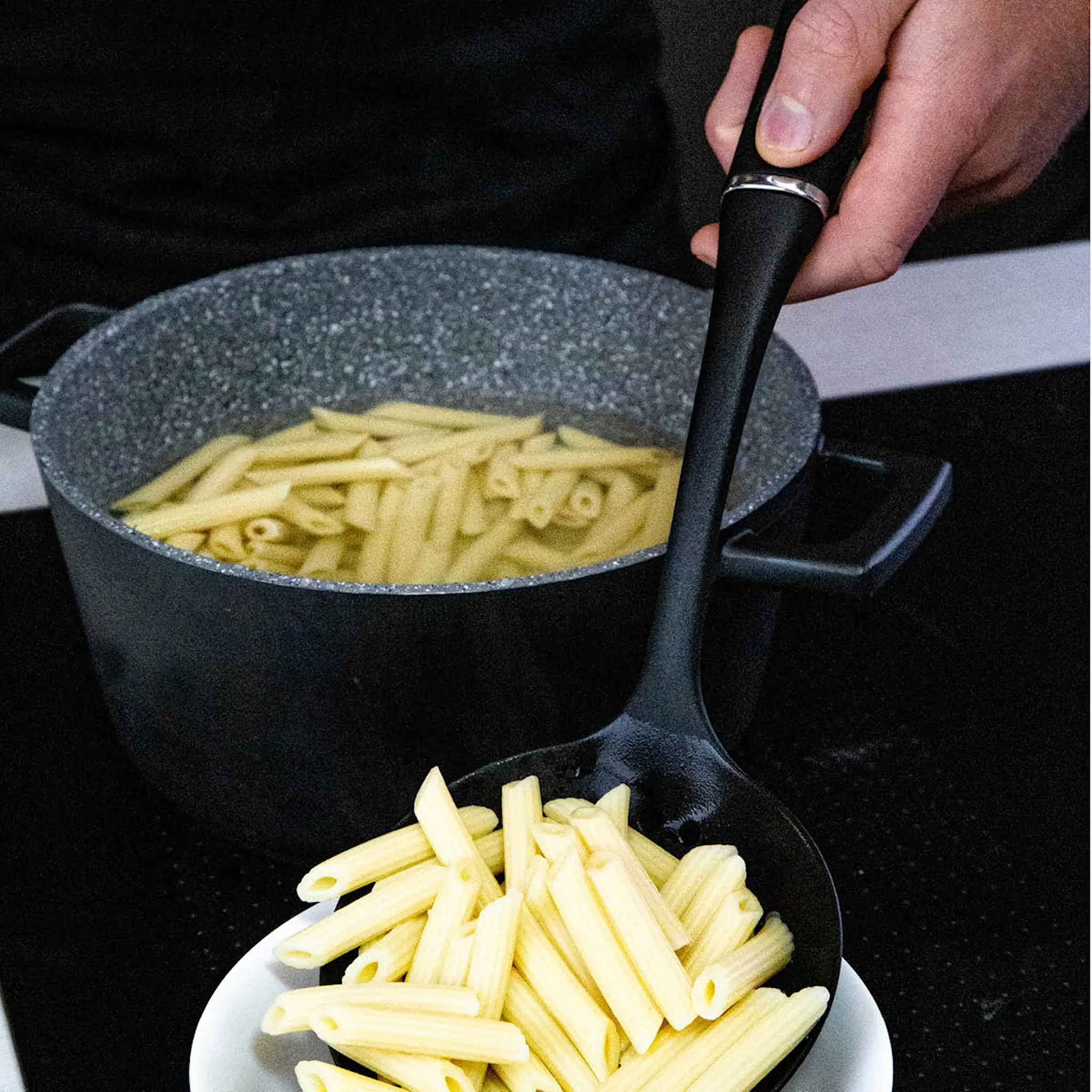 MasterClass Hålslev Nylon Svart