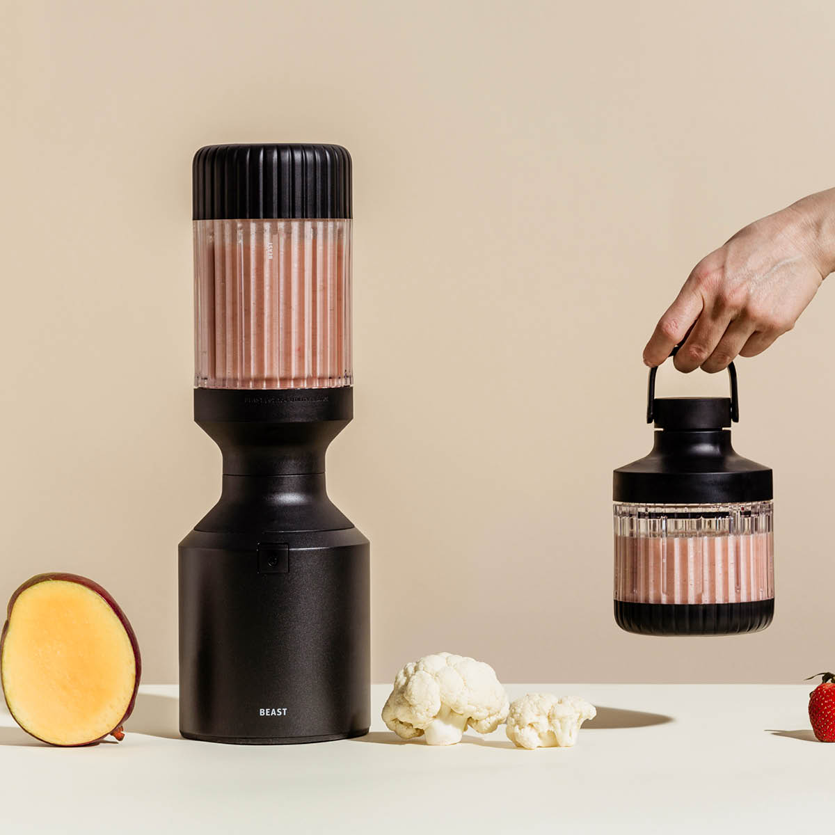 Beast Mega 1200 Plus Tehosekoitin 1,2 L Carbon Black