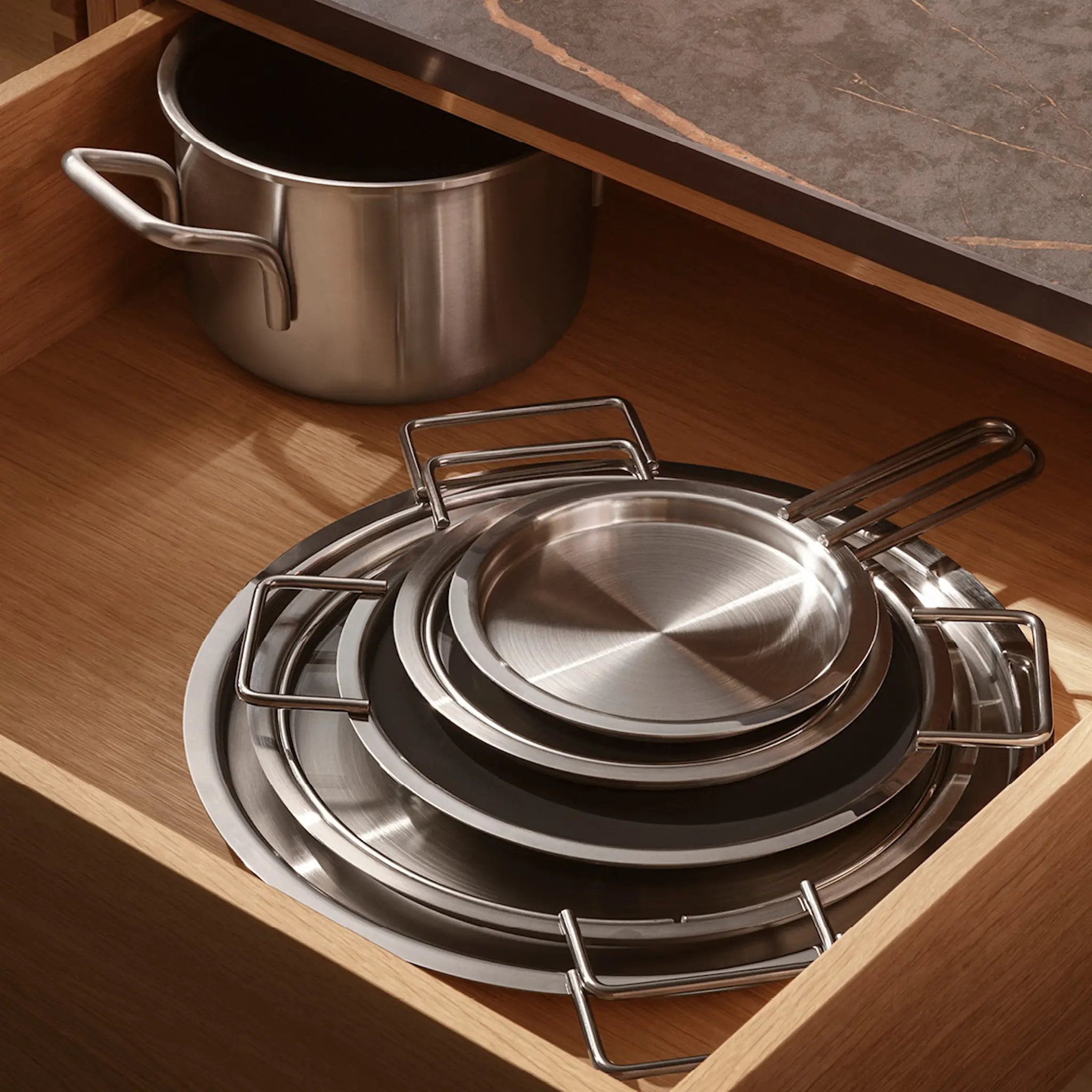 Eva Trio Eva Trio Kansi 28 cm Ruostumaton teräs