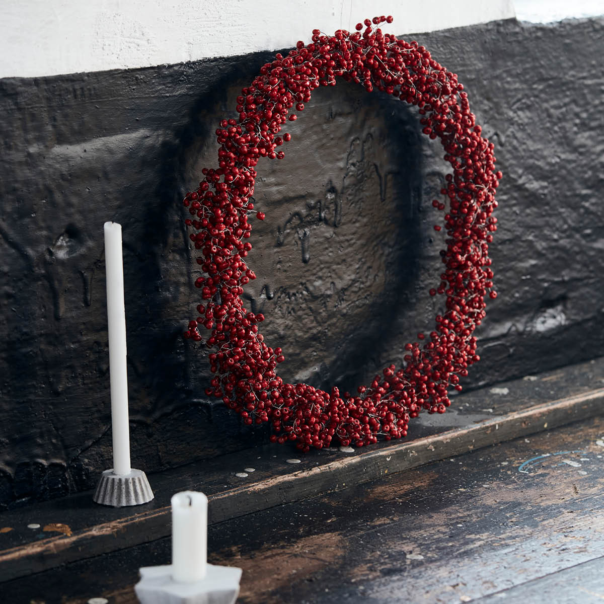 House Doctor Winter krans 33 cm röd
