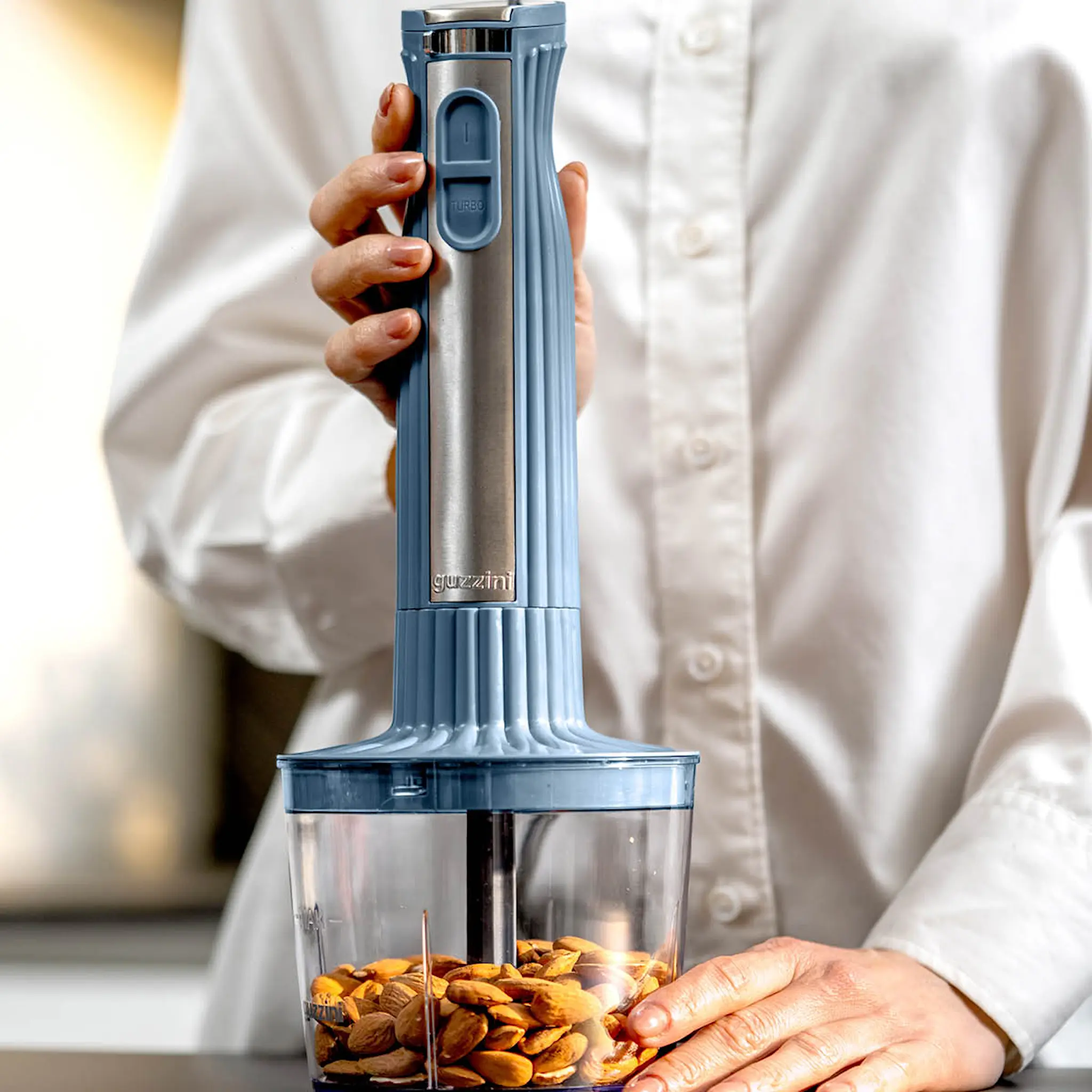 Guzzini Sous Chef stavmixer med tillbehör 600W marinblå