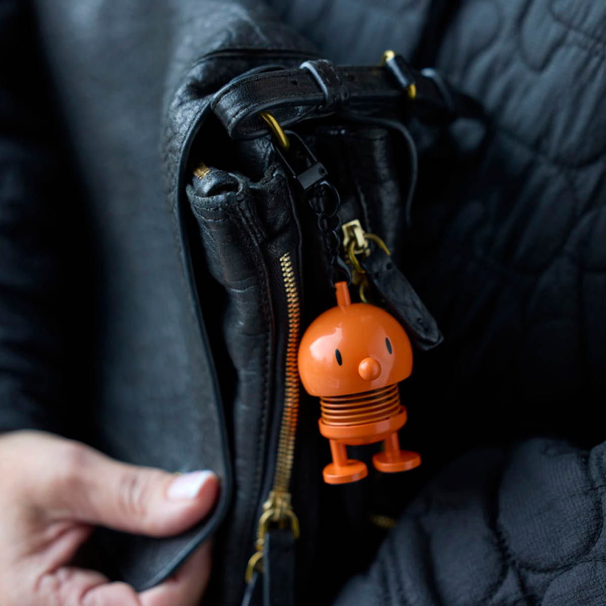 Hoptimisten Bag charm 5,9 cm oransje
