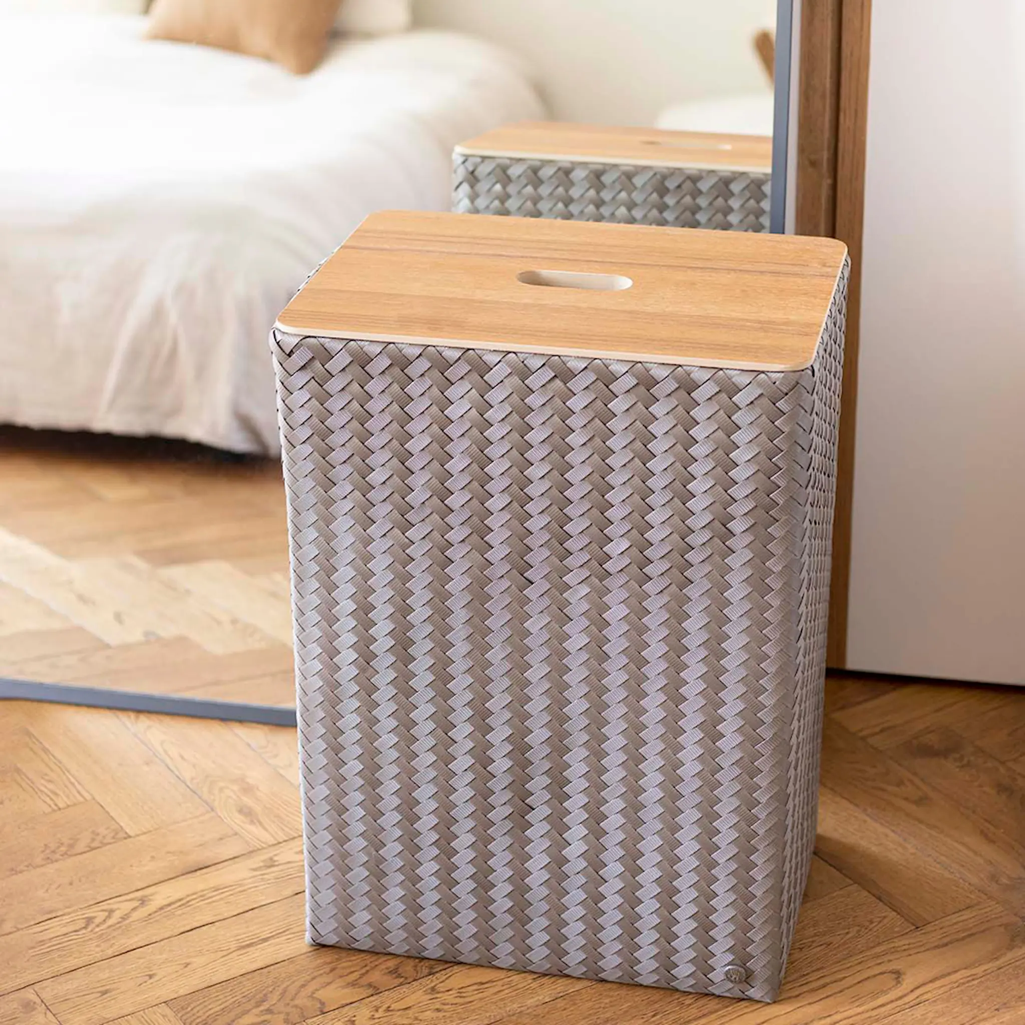 Handed By Grand superb skittentøyskurv m/lokk 44x31x60 cm taupe