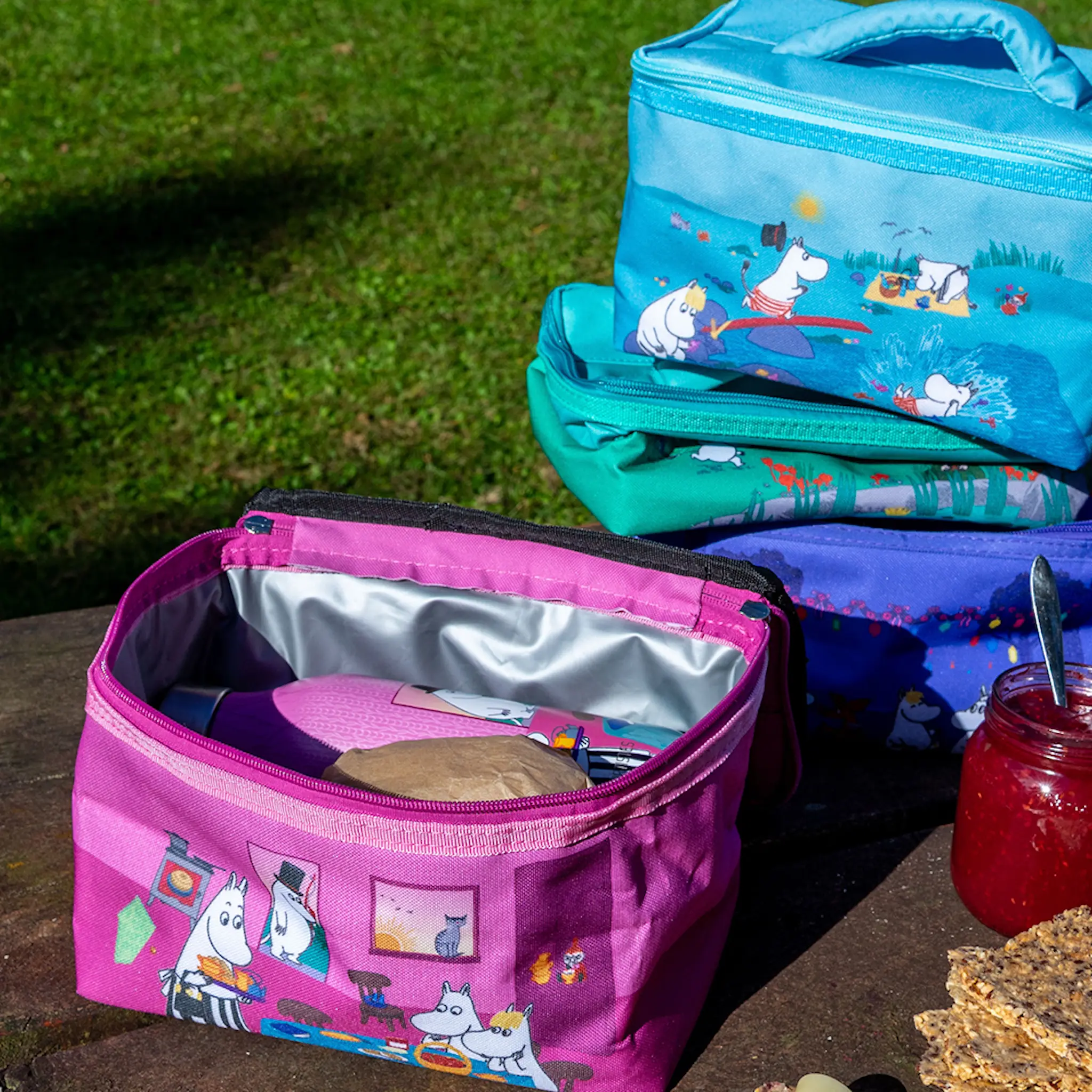 Les Artistes Mumin kylväska 4,5 L run green