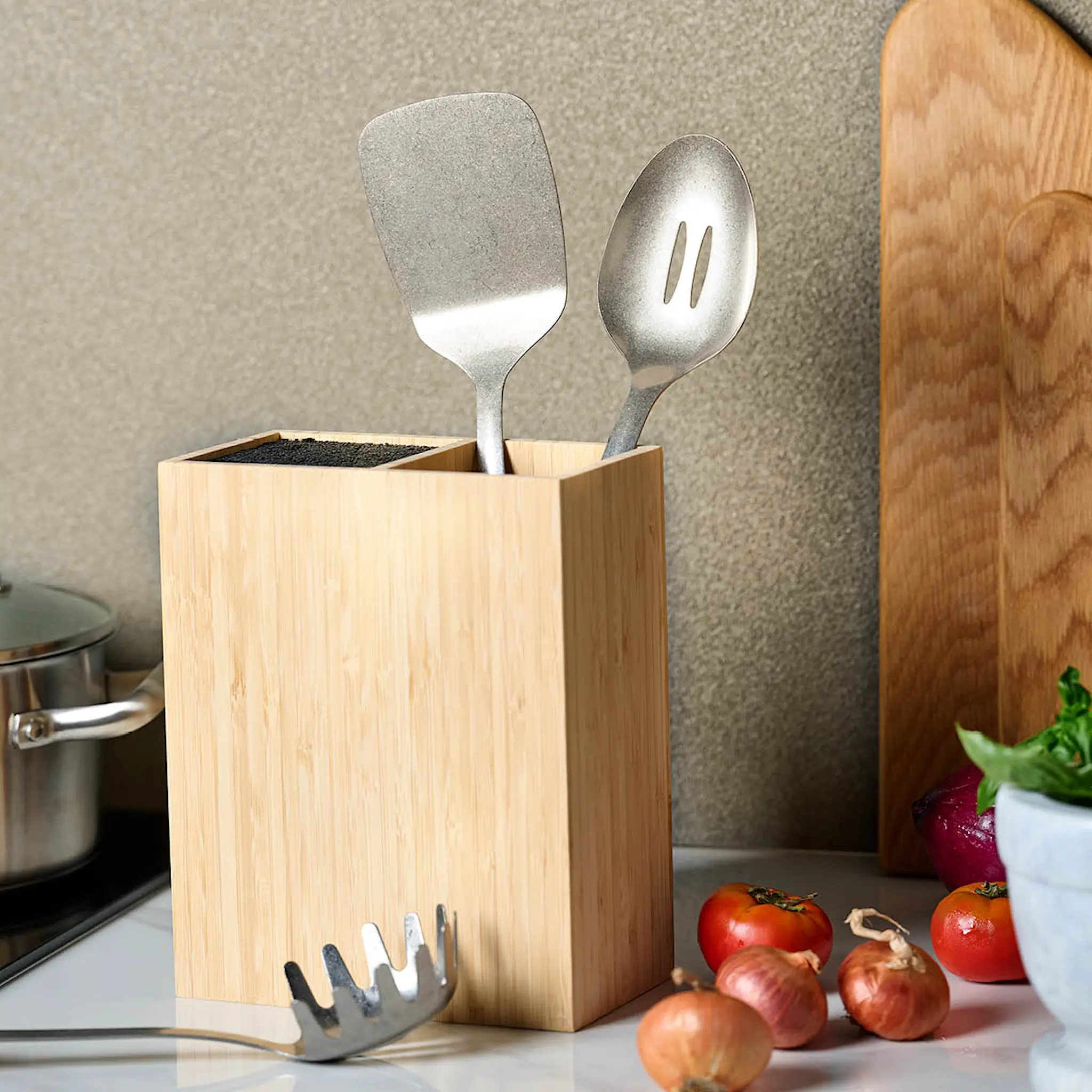 Anders Petter Signerat serveringsskje 33 cm natur/børstet stål