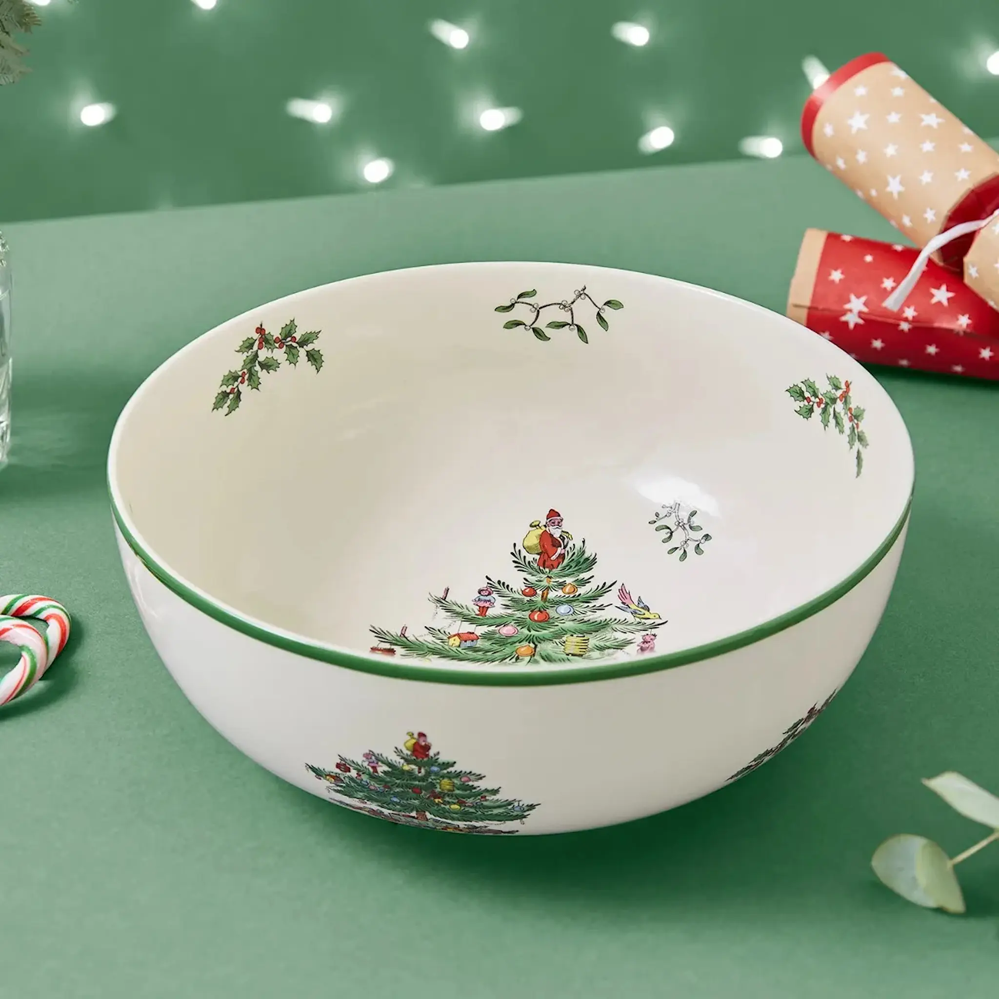 Spode Christmas Tree serveringsskål 24,5 cm vit/grön/röd
