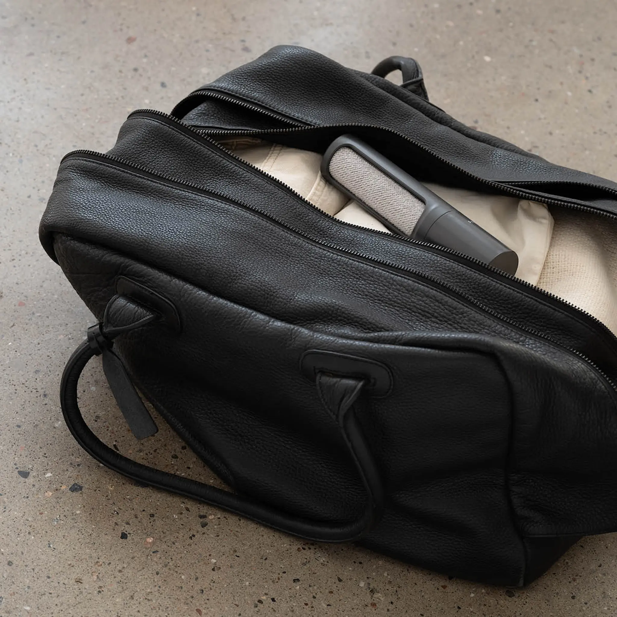 Steamery Lint Brush klädvårdsborste mörkgrå