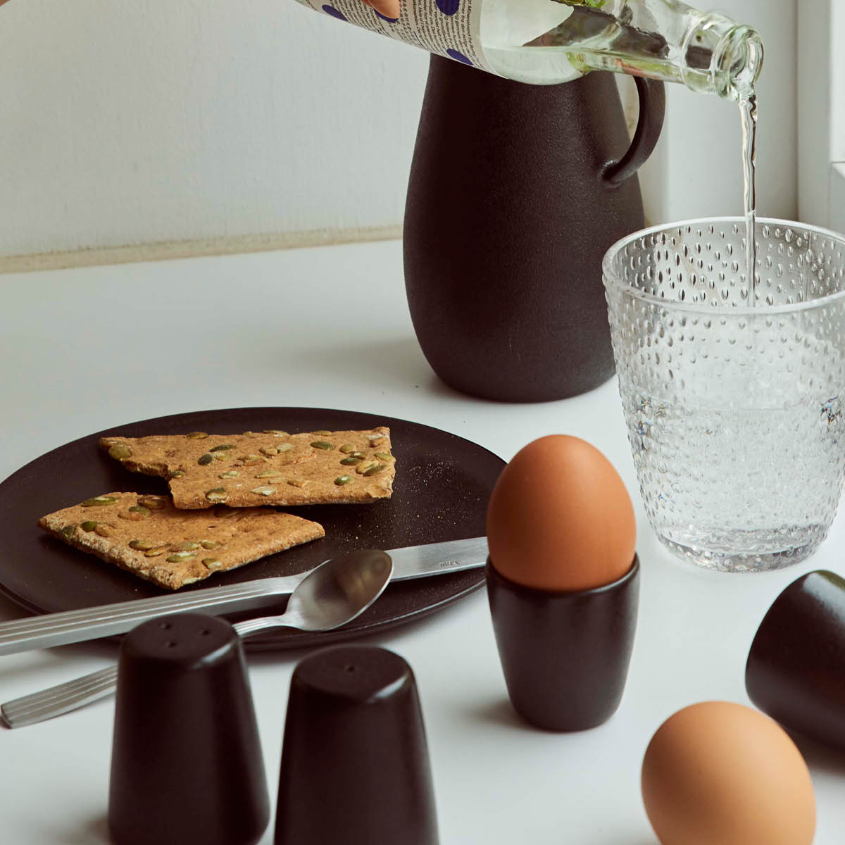 Aida RAW eggkopp titanium black