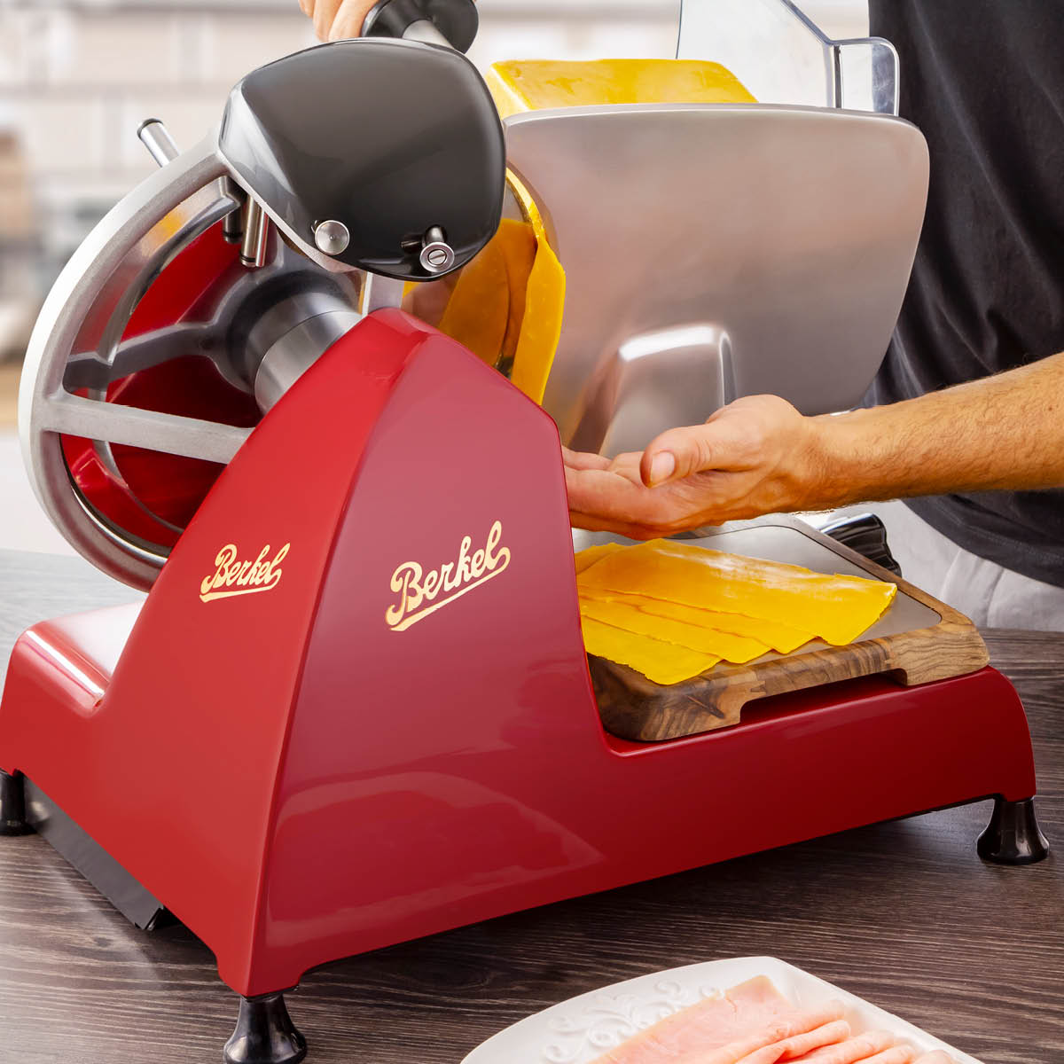 Berkel RL skjæremaskin elektrisk 250 mm rød