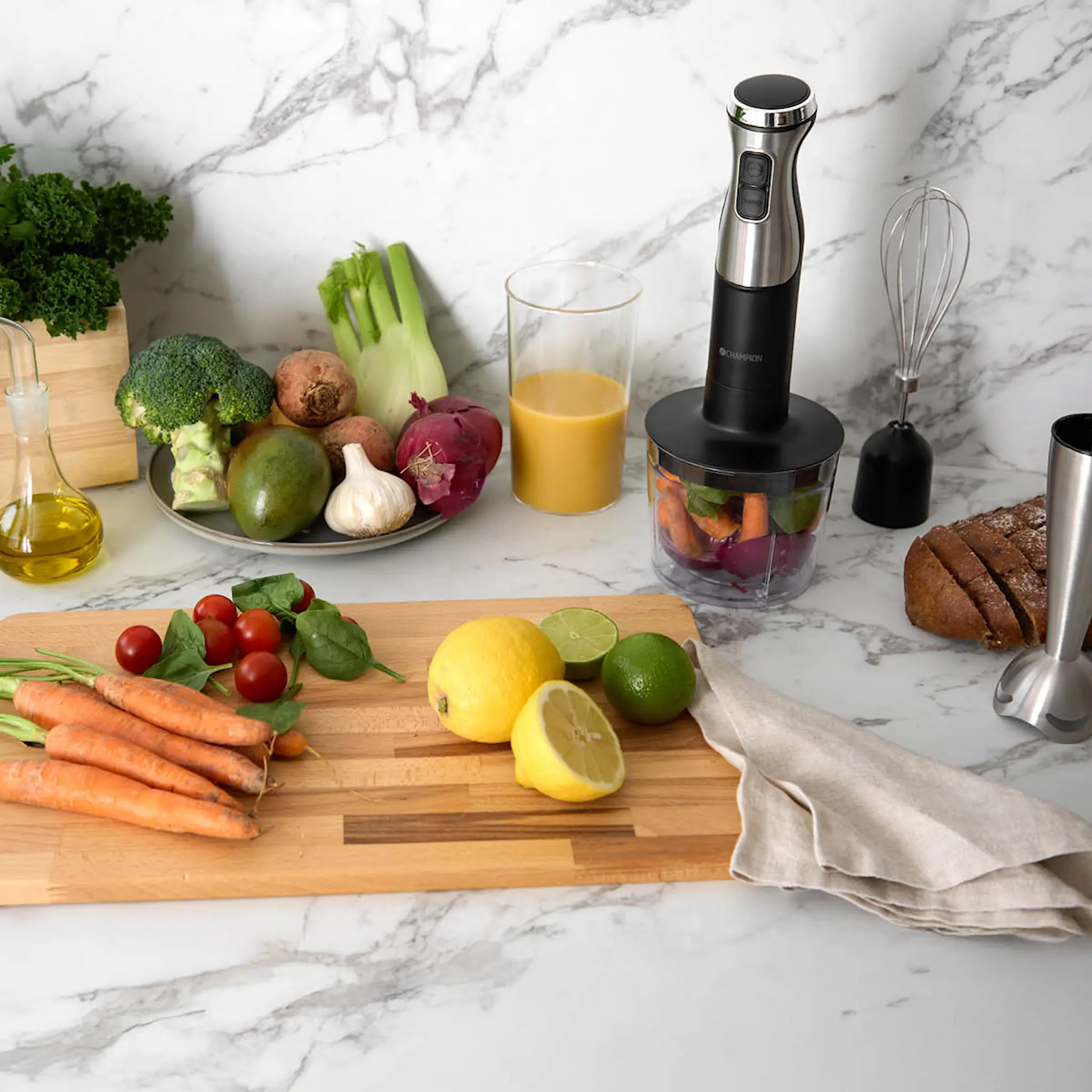 CHAMPION Multikit stavmixer med tillbehör STM600 1000W rostfritt stål/svart