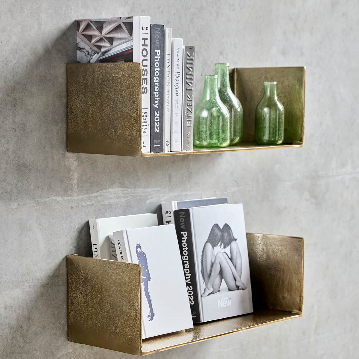 House Doctor Seinä­hylly Boxie alumiinista 50x18x50 cm kultainen