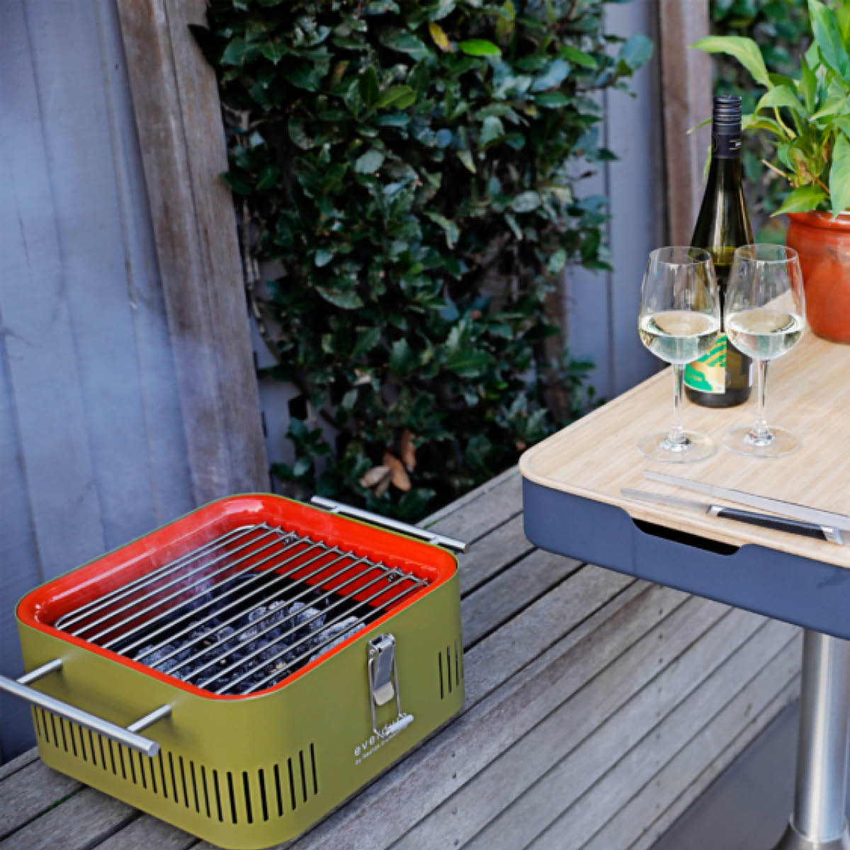 Everdure Cube Kolgrill portabel Khaki