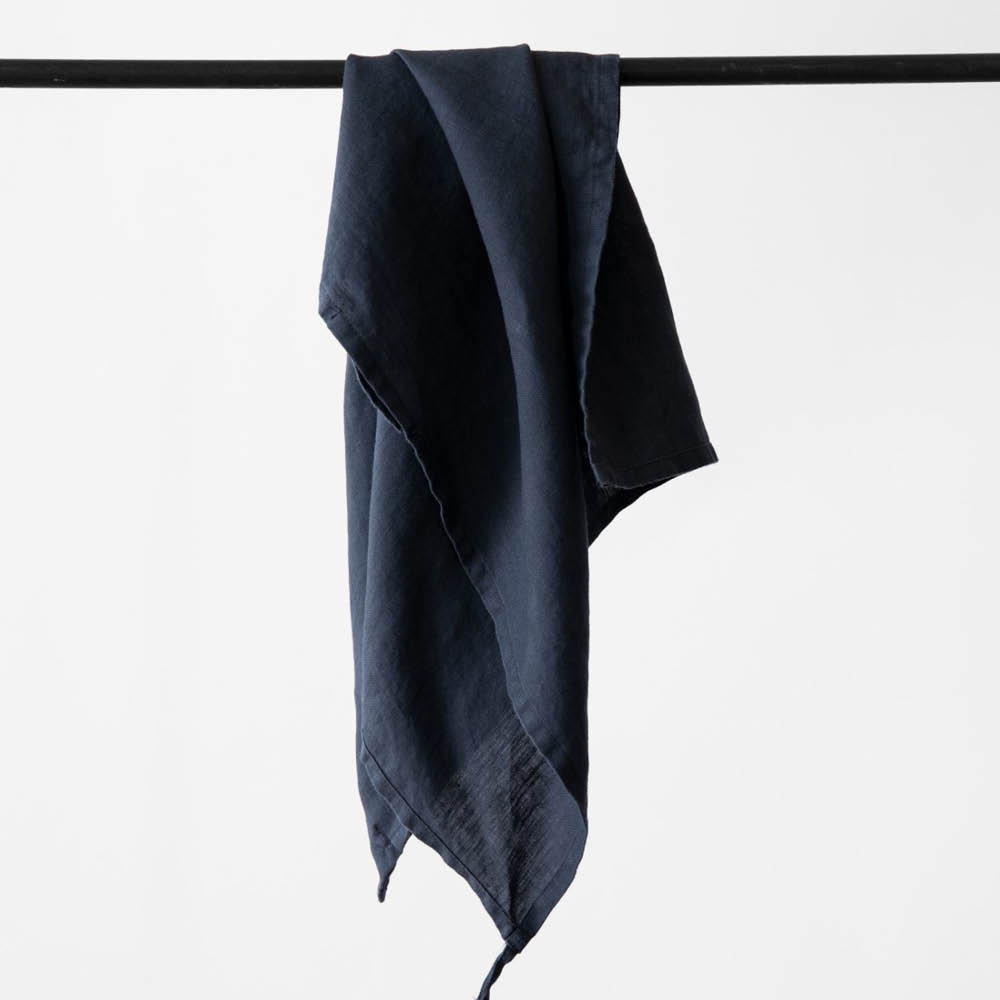 Tell Me More Kjøkkenhåndkle 50x70 cm night blue