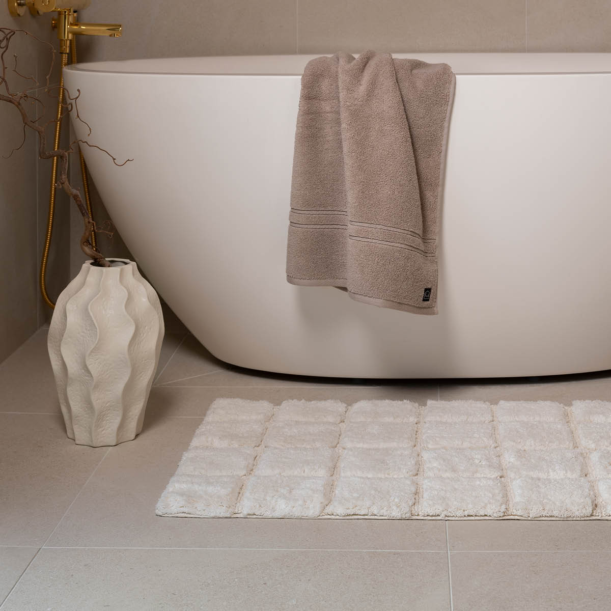 Fanni K Mateo badematte 60x110 cm hvit