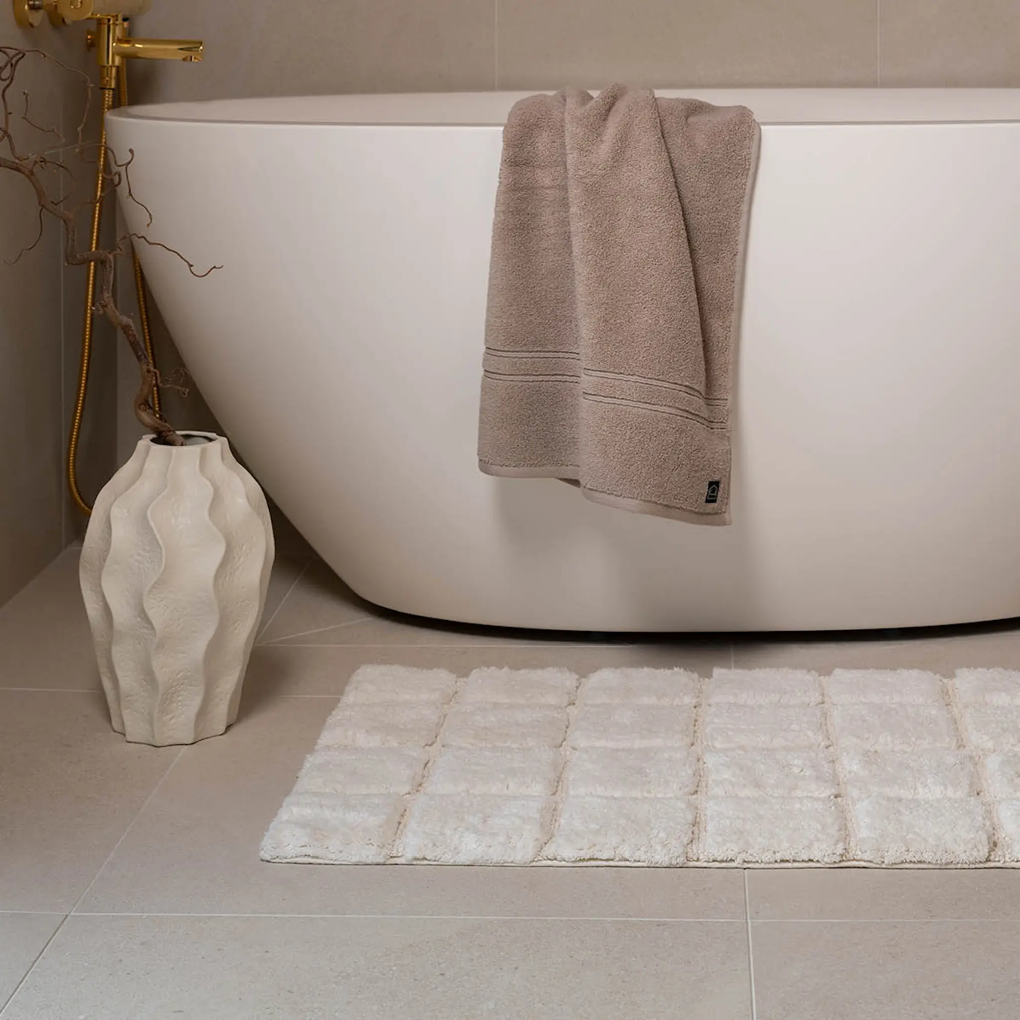 Fanni K Mateo badematte 60x110 cm hvit