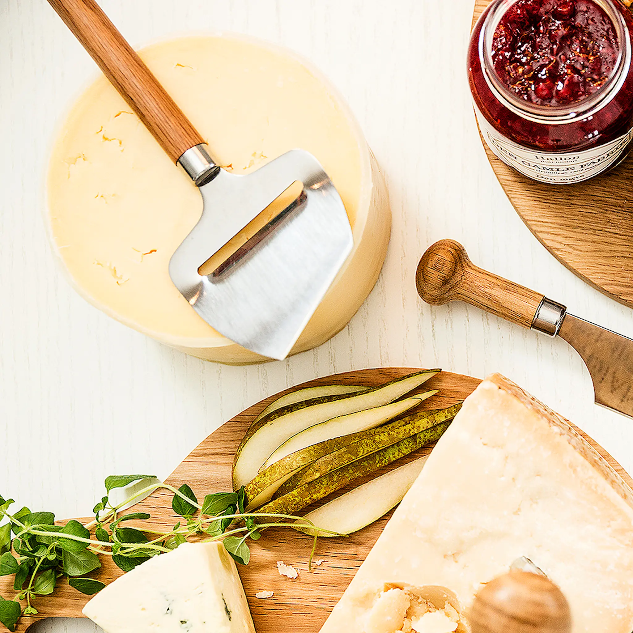 Sagaform Nature ssthyvel med integrerad ostkniv 23 cm ek