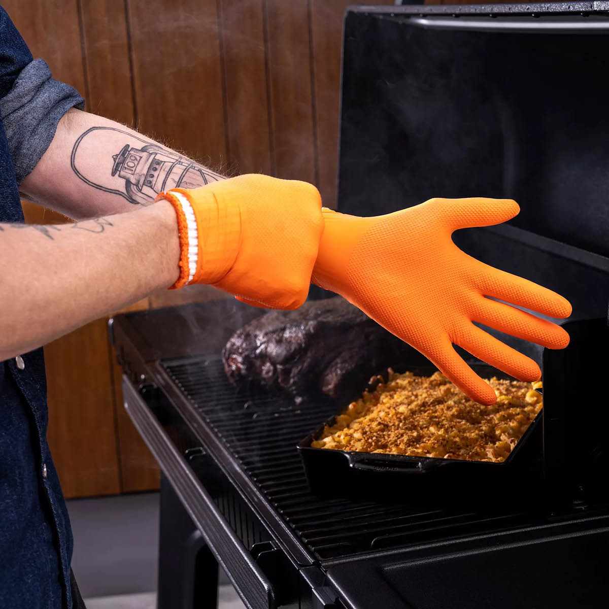 Traeger Handsksats 25 par nitrilhandskar + 1 bomullshandske