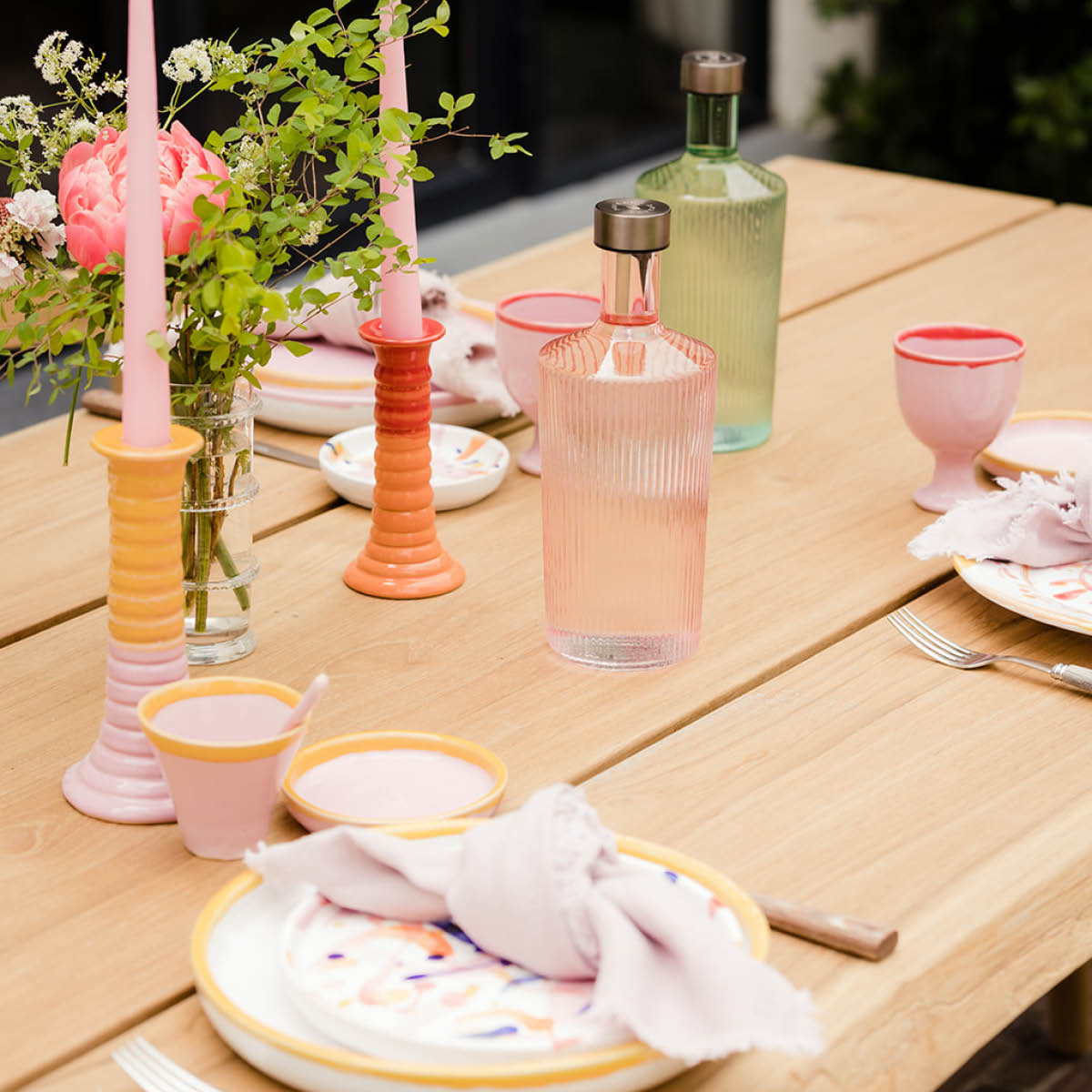 Paveau Ribbed Elegance flaska Pink 1,25 L rosa