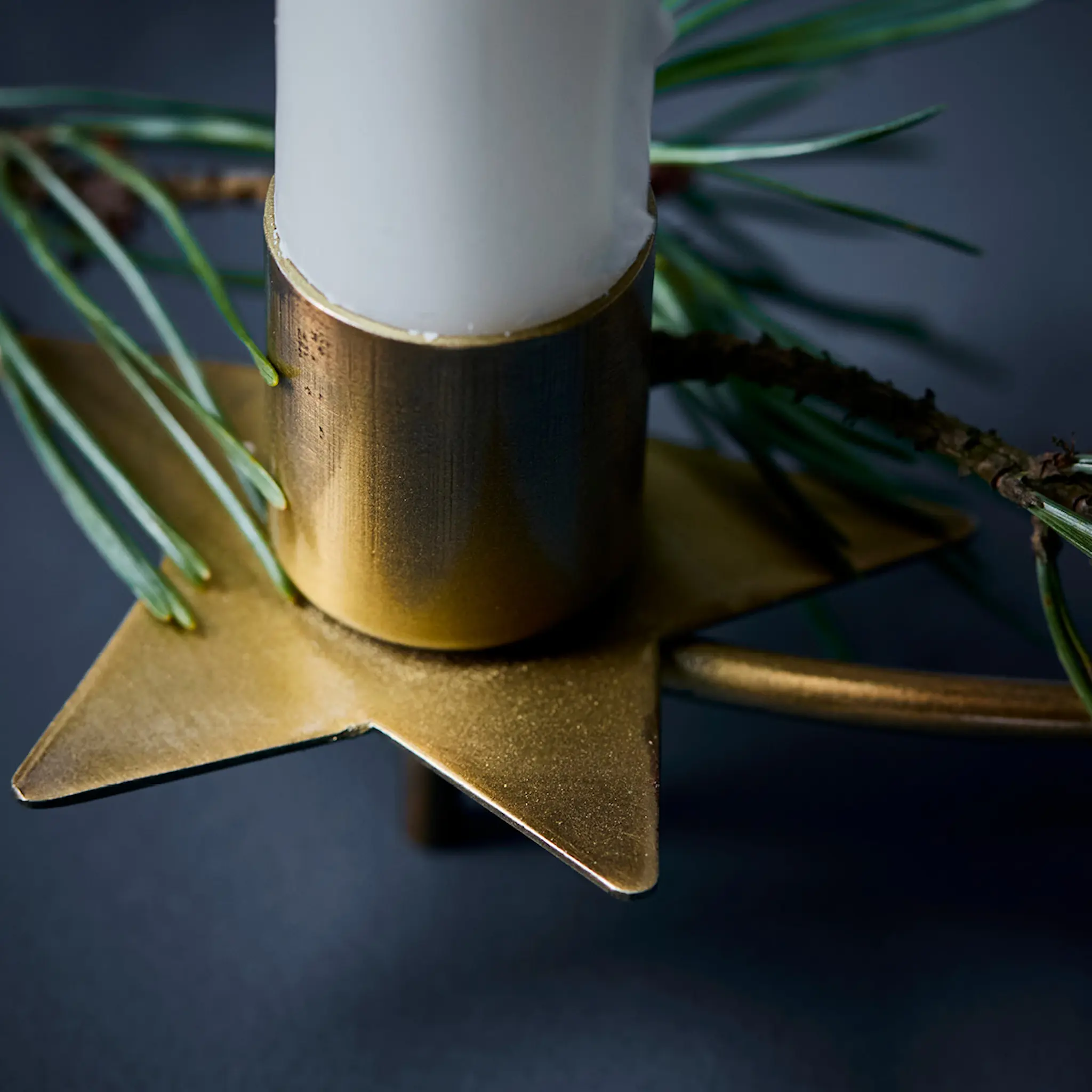 House Doctor Stage Kynttilänjalka 5x25 cm Antiikki messinki