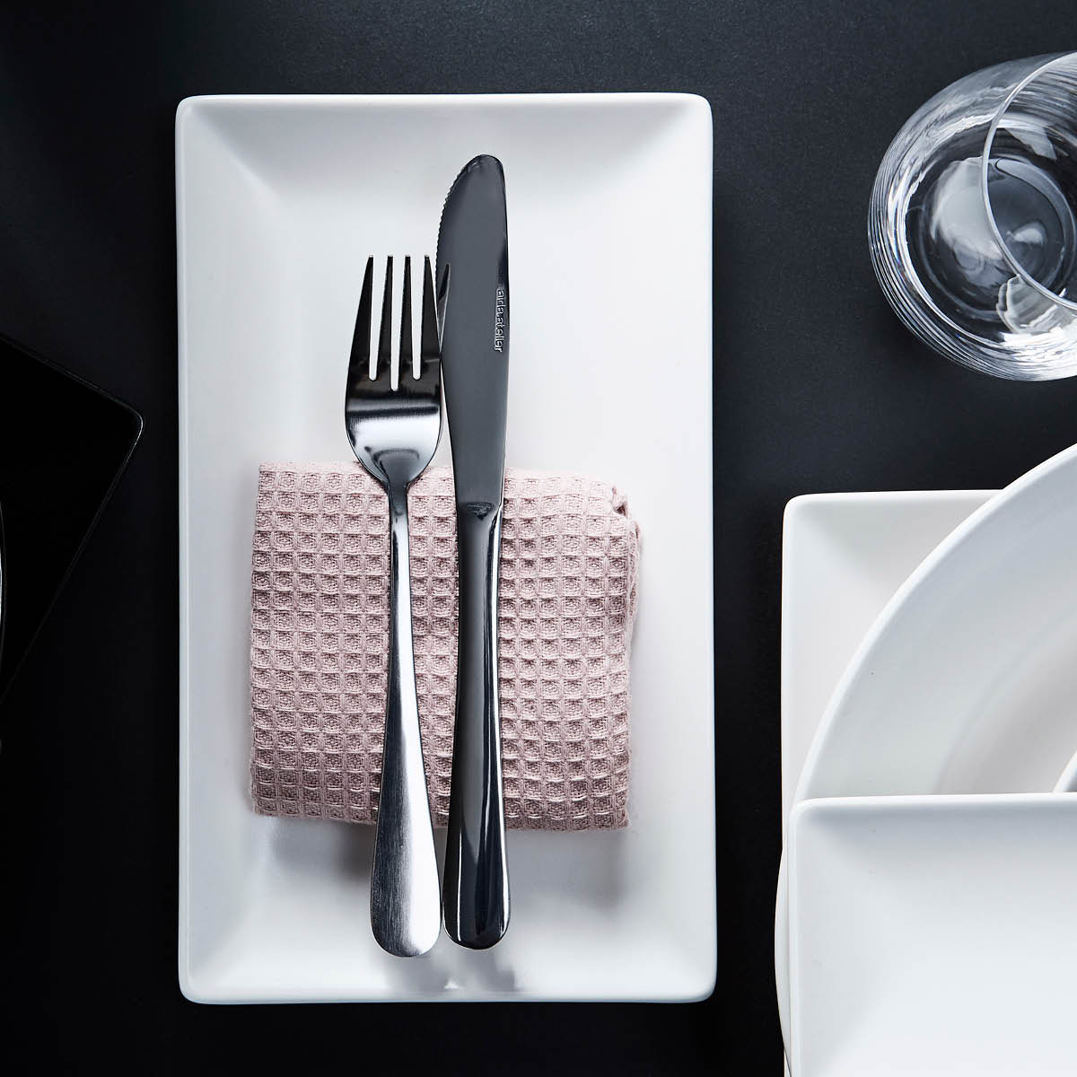 Aida Quadro tallerken 25x15 cm hvit