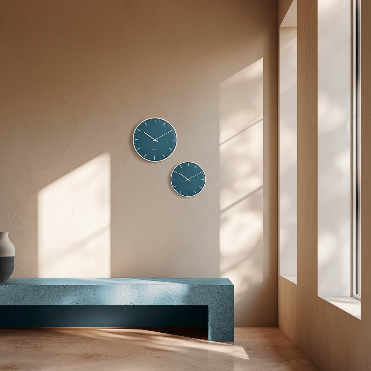 Arne Jacobsen City Hall Seinäkello 21 cm Sininen