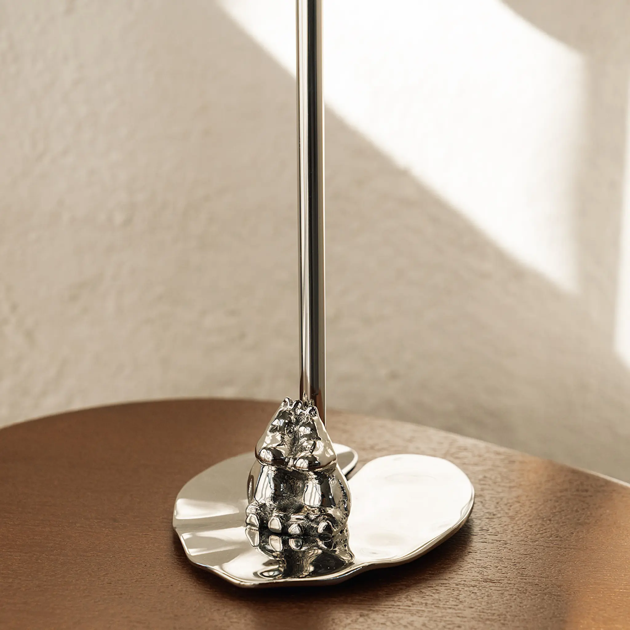 Hilke Hilke x Mumin ljusstake Snorkfröken förnicklad mässing