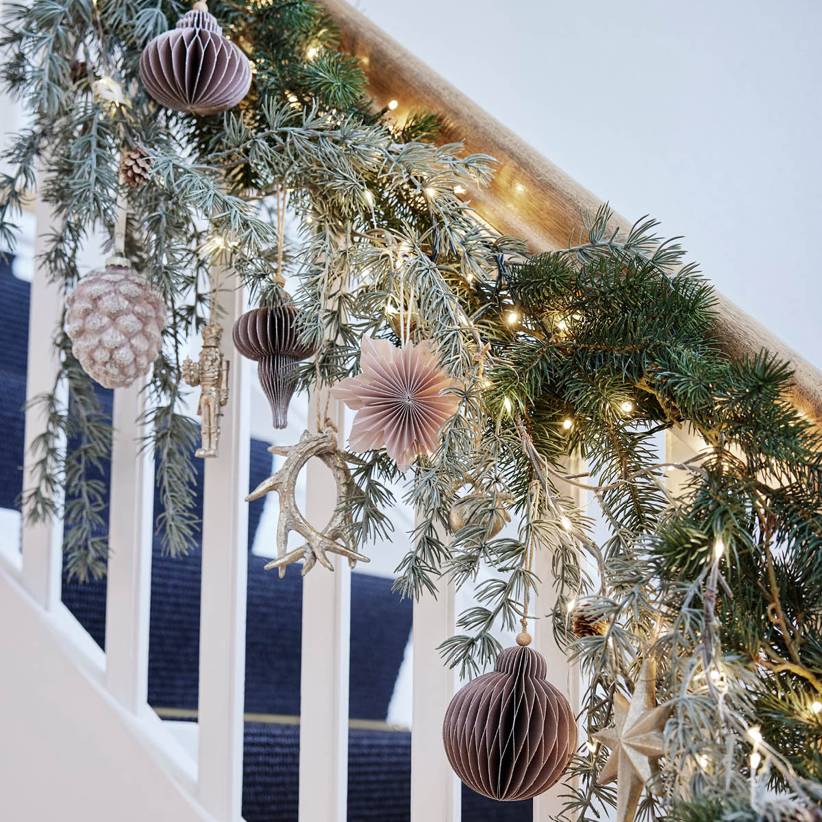 Lene Bjerre Cedille girlander med LED-lys 153x25x15 cm grønn