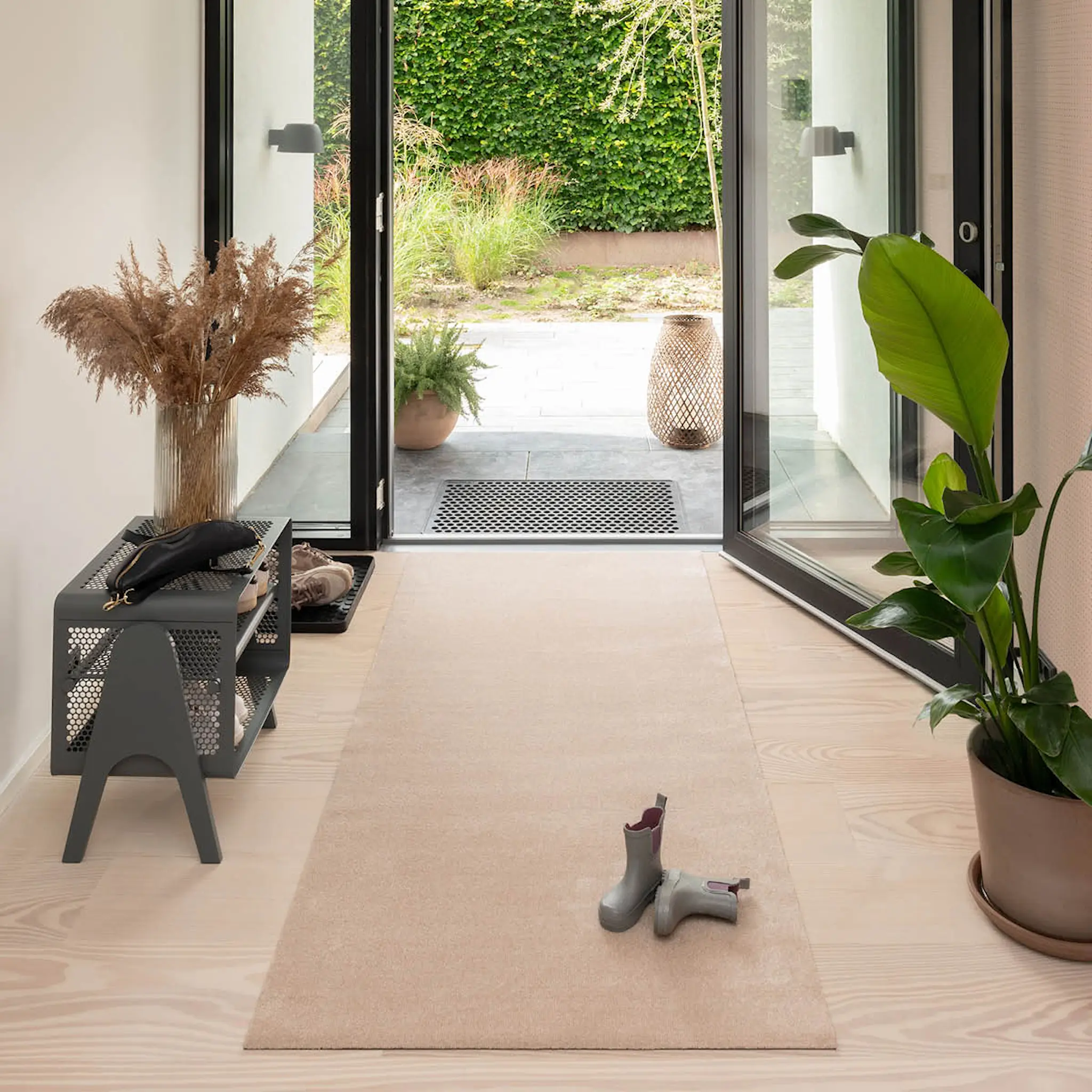 Tica Copenhagen Unicolor golvmatta 200x90 cm ivory