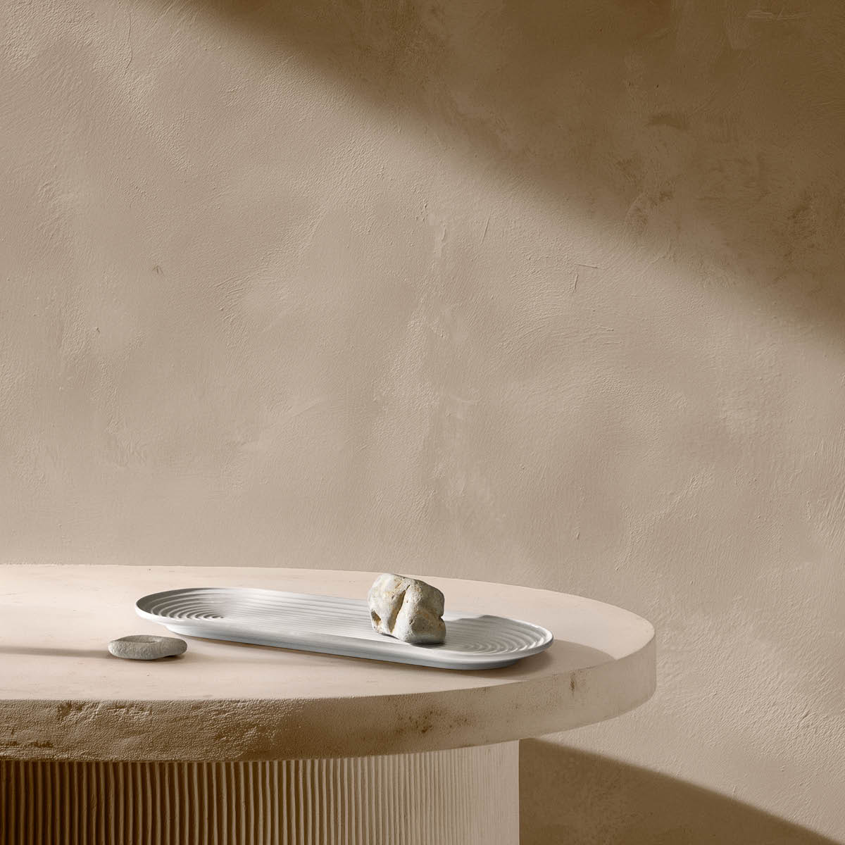 Lyngby Porcelæn Lyngby Tura oval serveringsfat 48x20 cm hvit