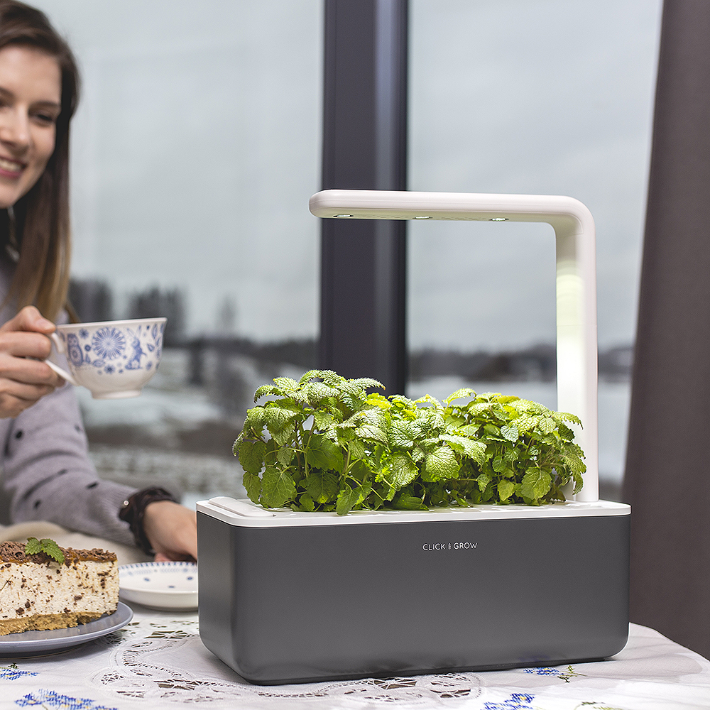 Click & Grow Smart Garden 3 startpaket mörkgrå