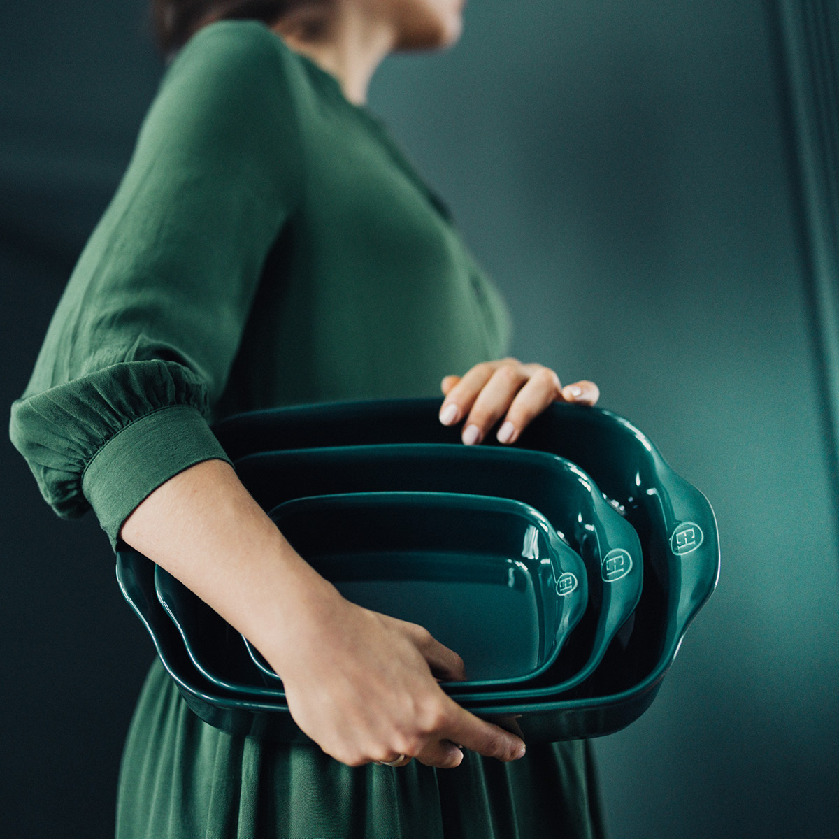 Emile Henry Emile Henry Uunivuoka 42,5 cm 4 L Sininen