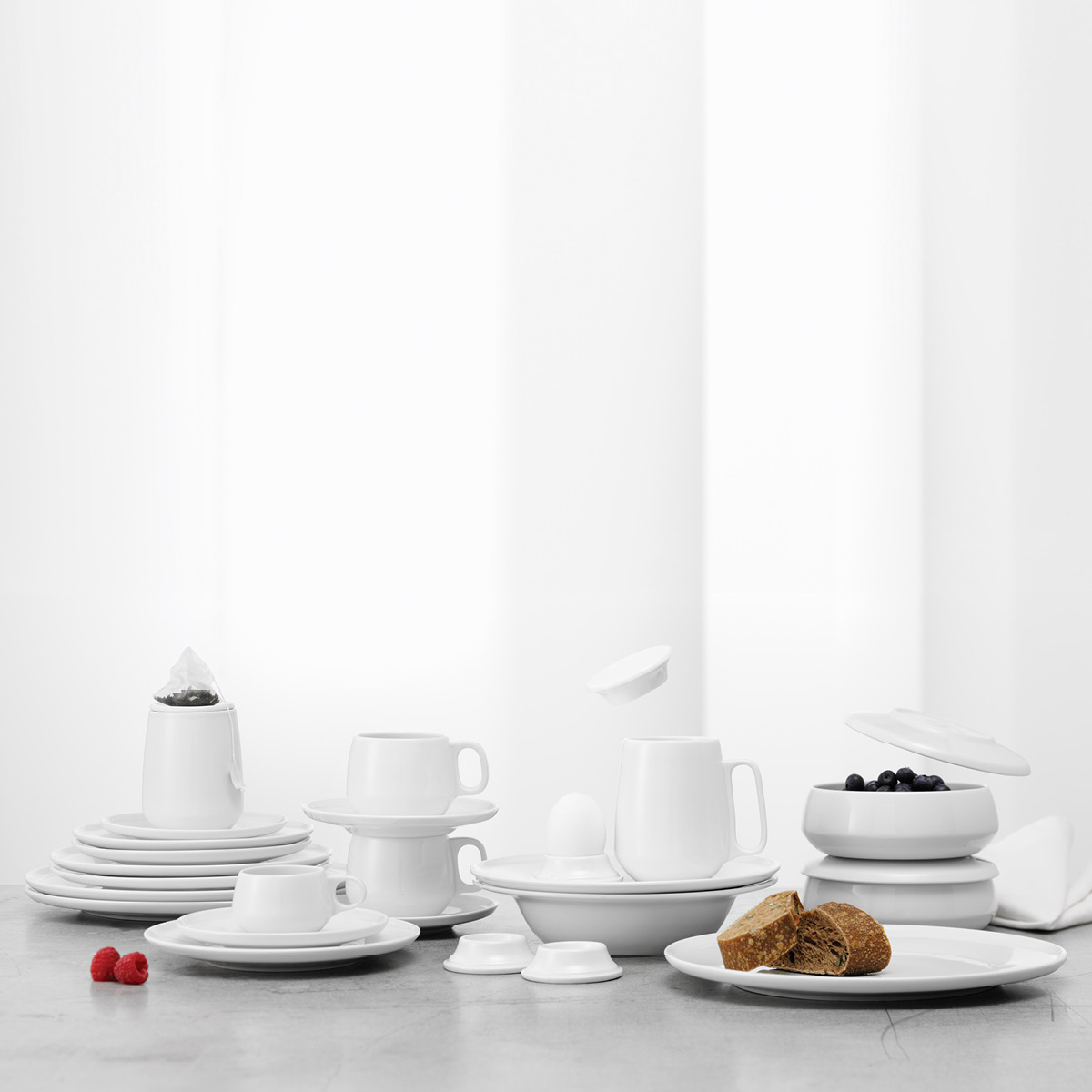 Aida ENSO service 16 delar super white