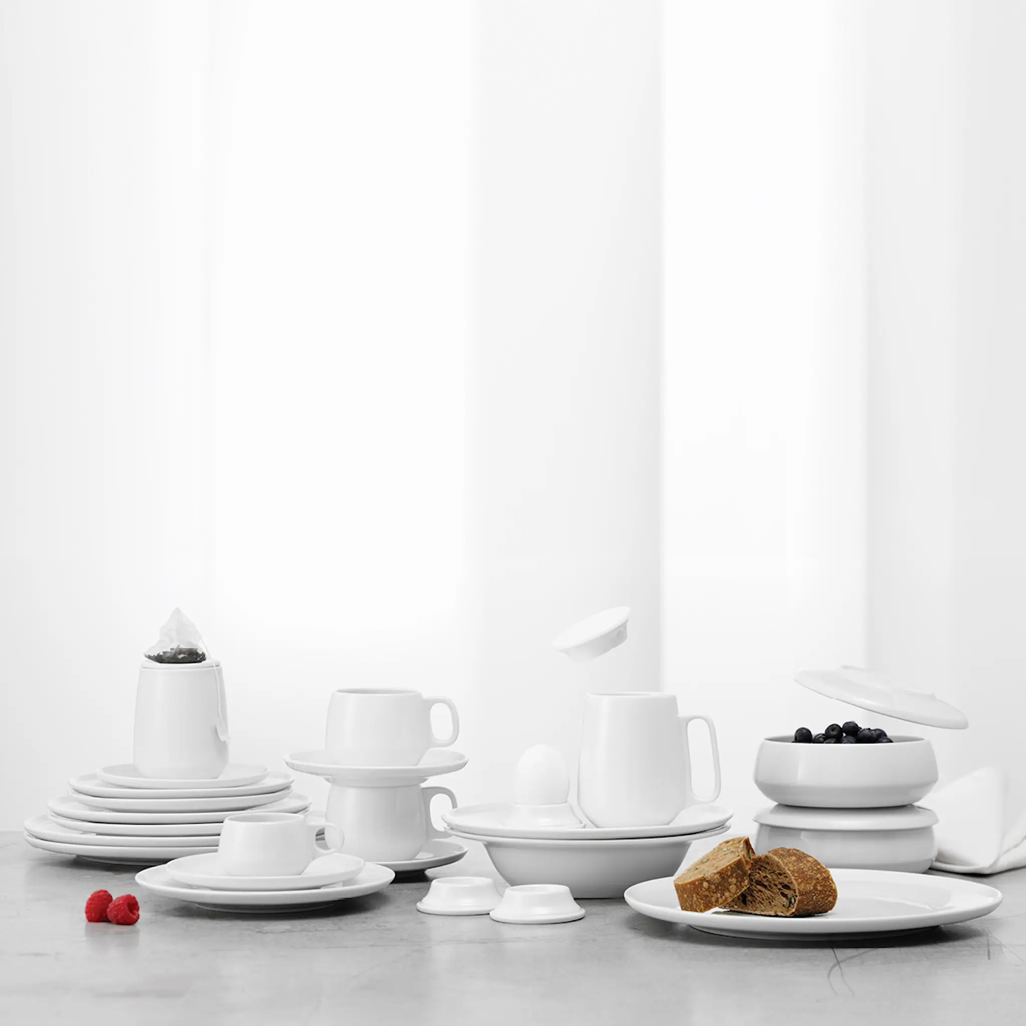 Aida ENSO servisesett 16 deler super white