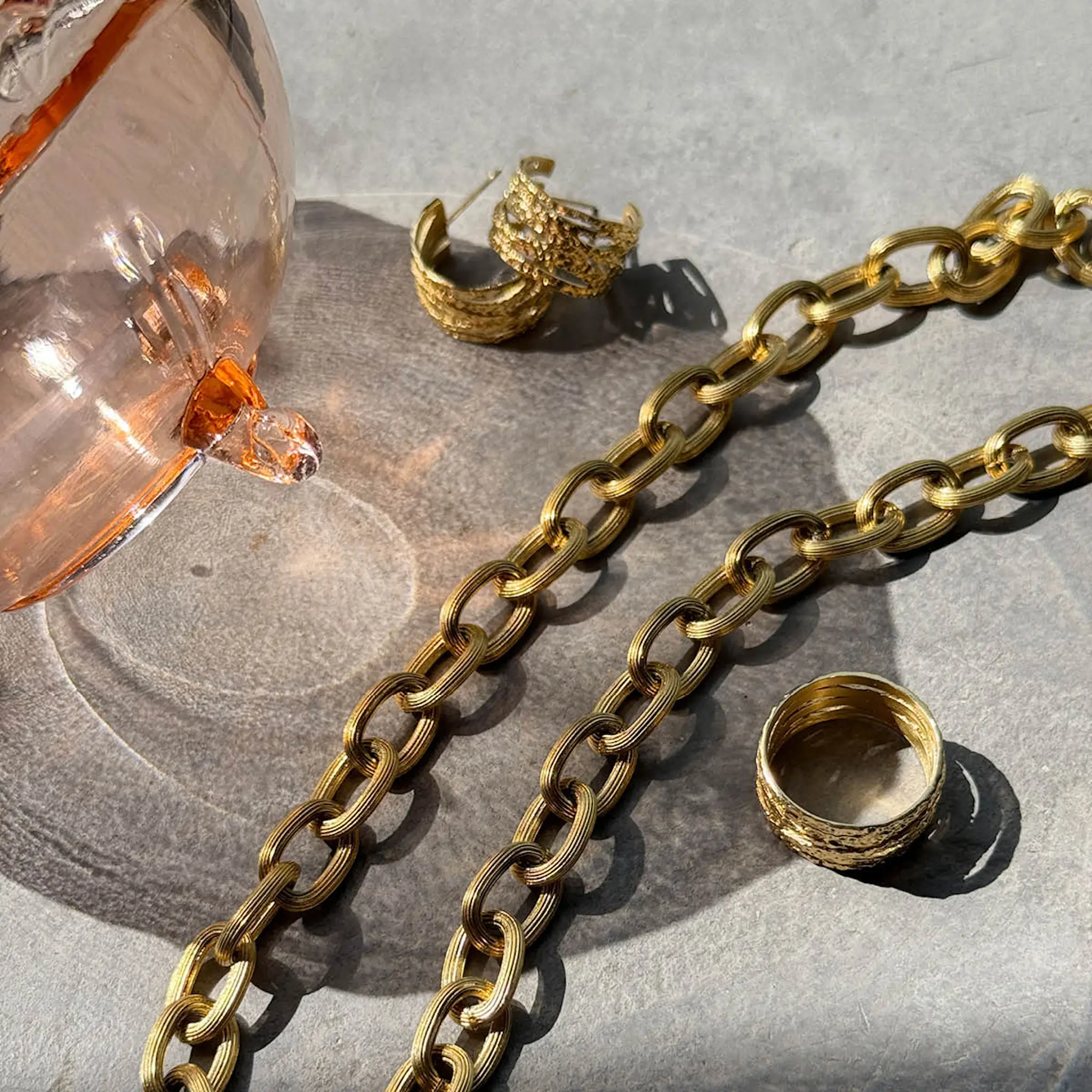 A&C Oslo AS Steel - Satin örhängen breda guld