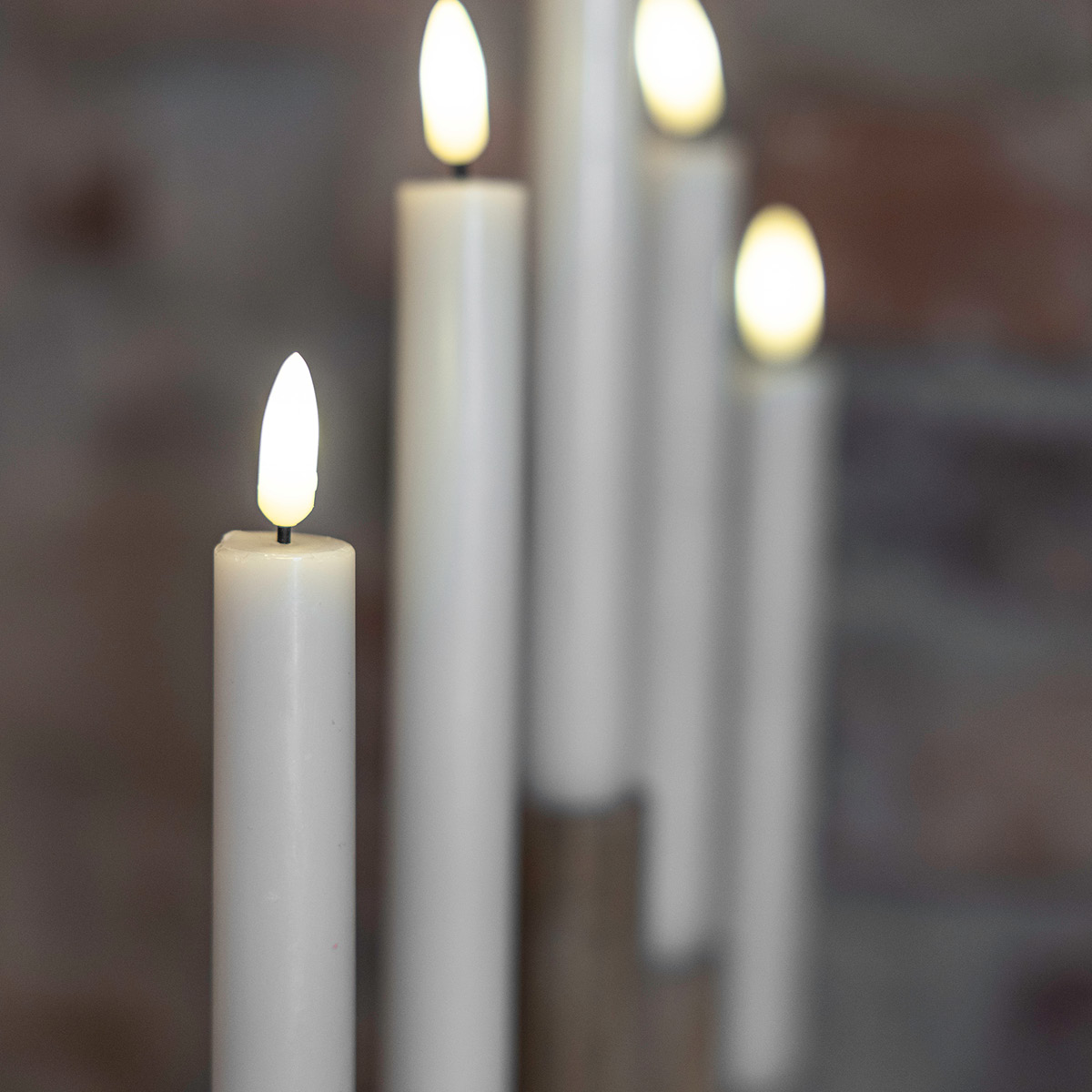 Markslöjd Miila Sähkökynttelikkö johdoton  Ruskea