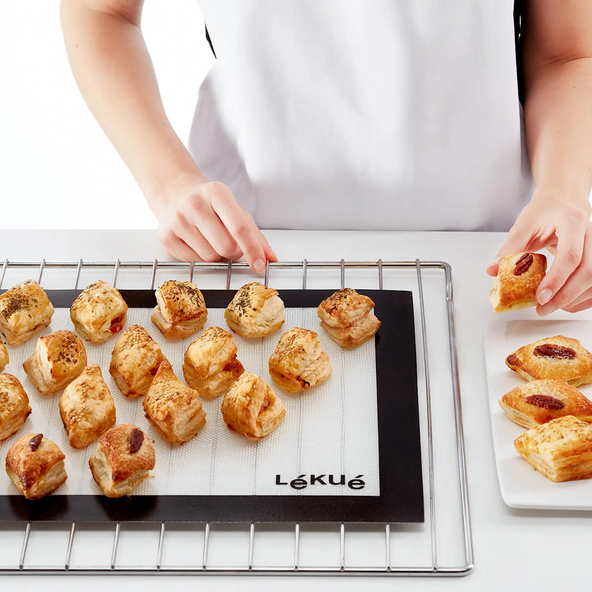 Lékué Bakmatta i silikon 60x40 cm klar/svart