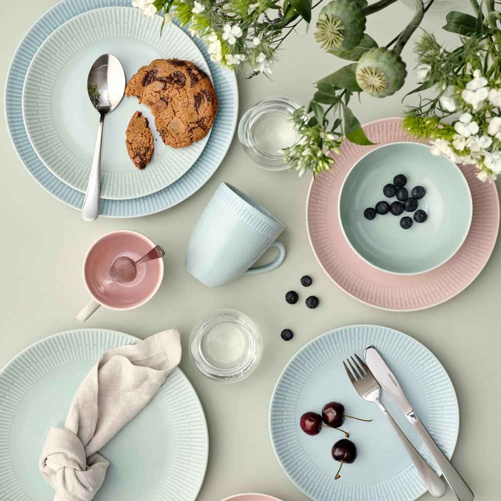 Aida Relief Tallrik 27 cm Ljusblå