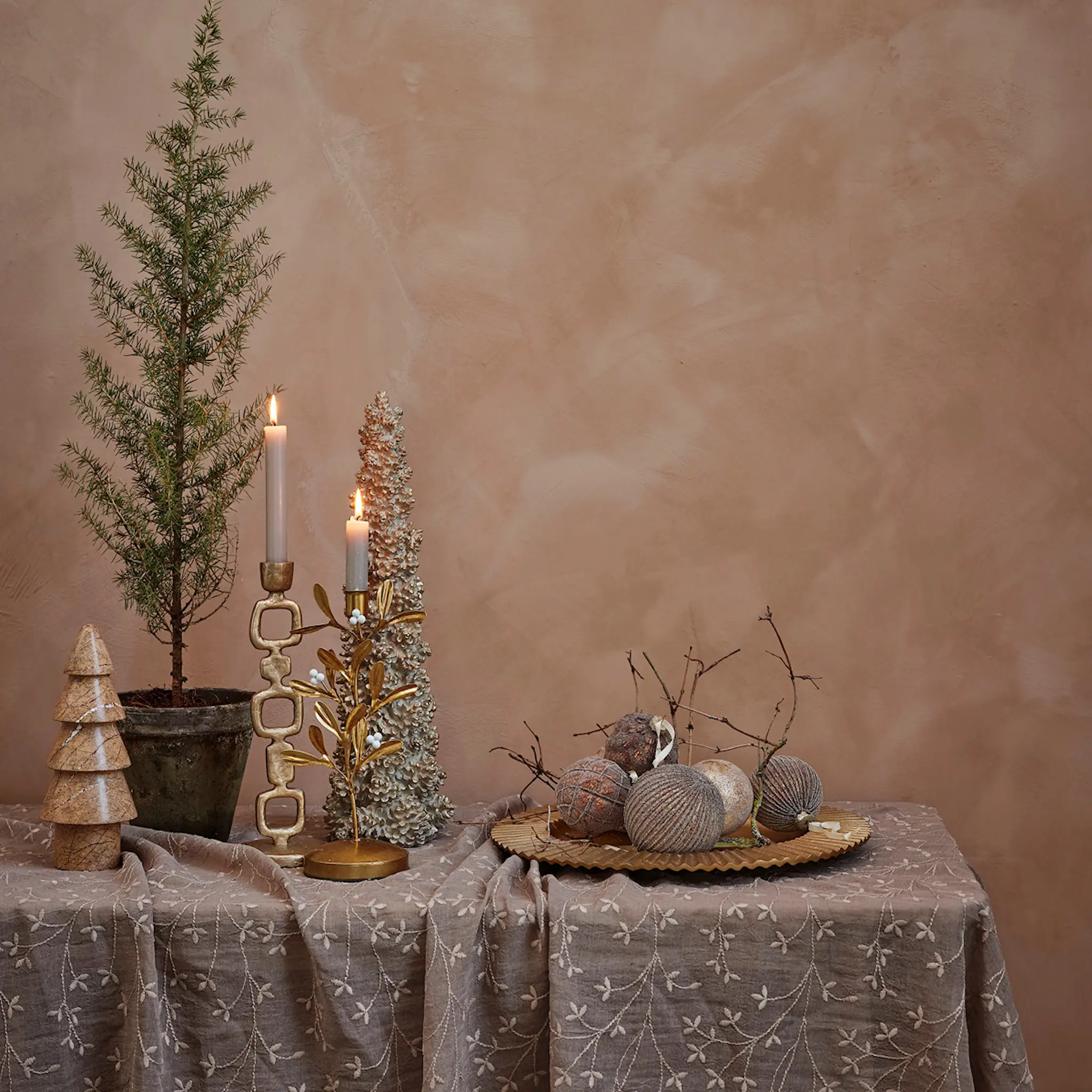 Lene Bjerre Eloise duk 220x160 cm mörk sand