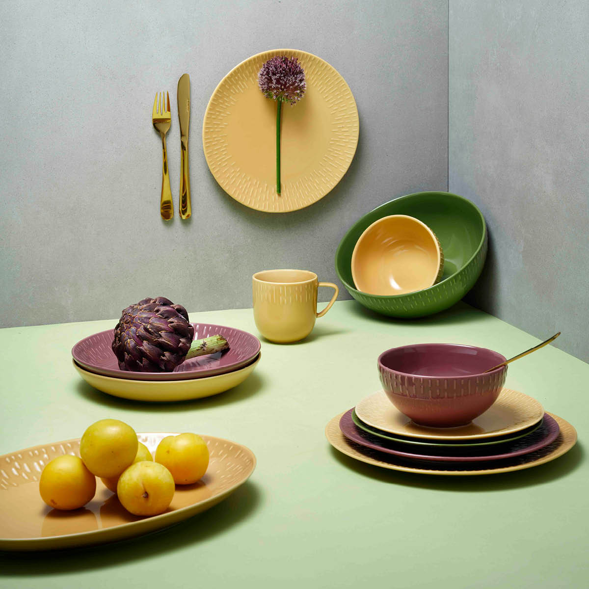 Aida - Life in colour Confetti Lautanen 27 cm Mustard