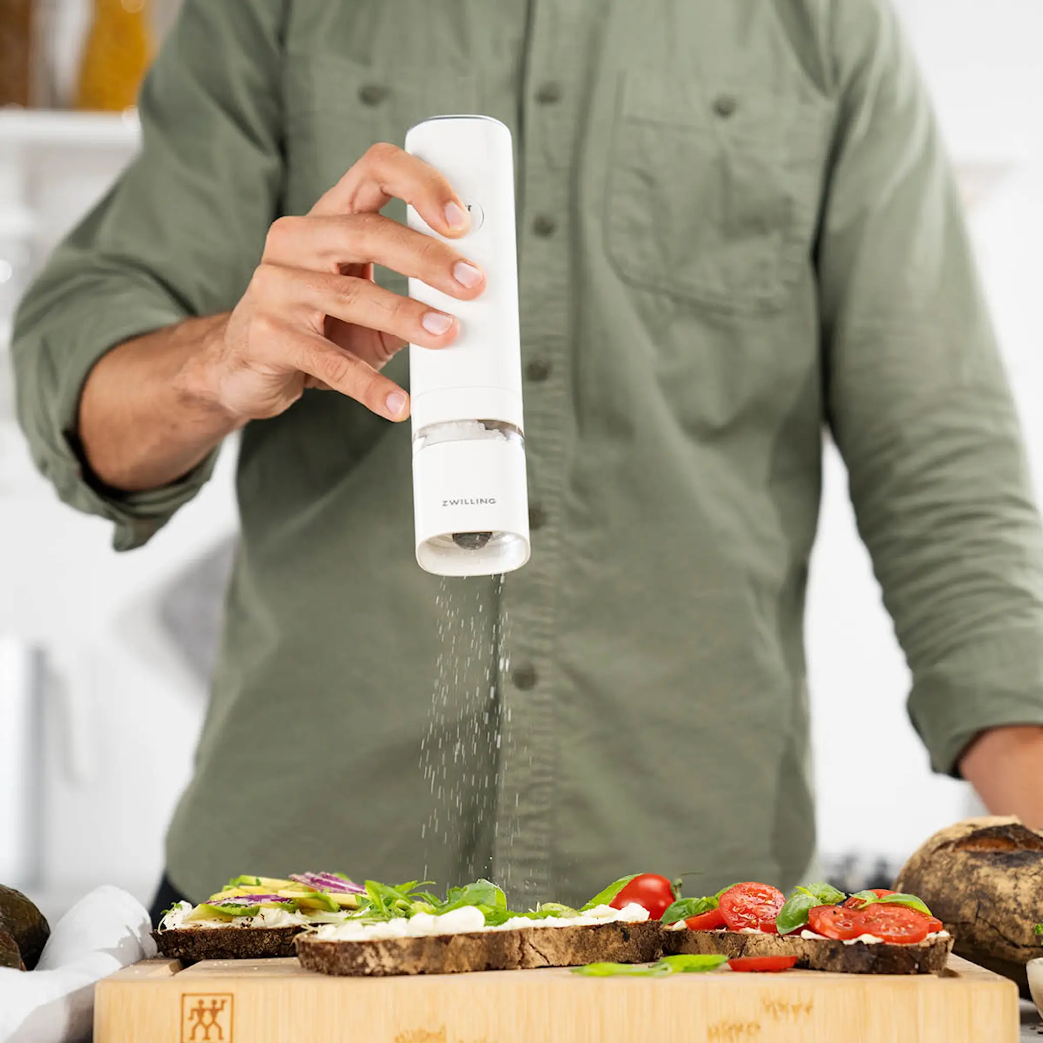 Zwilling Enfinigy elektrisk salt- och pepparkvarn 21,3 cm vit