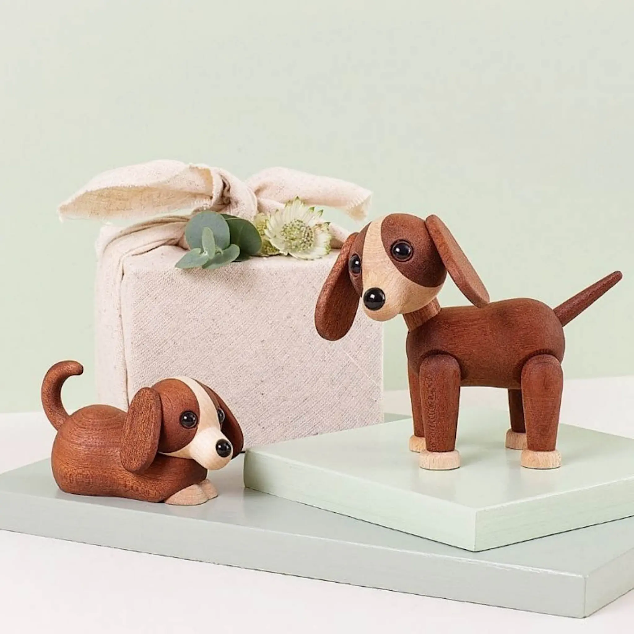 Spring Copenhagen Jojo Koiranpentu Puufiguuri 5 cm Mahogny